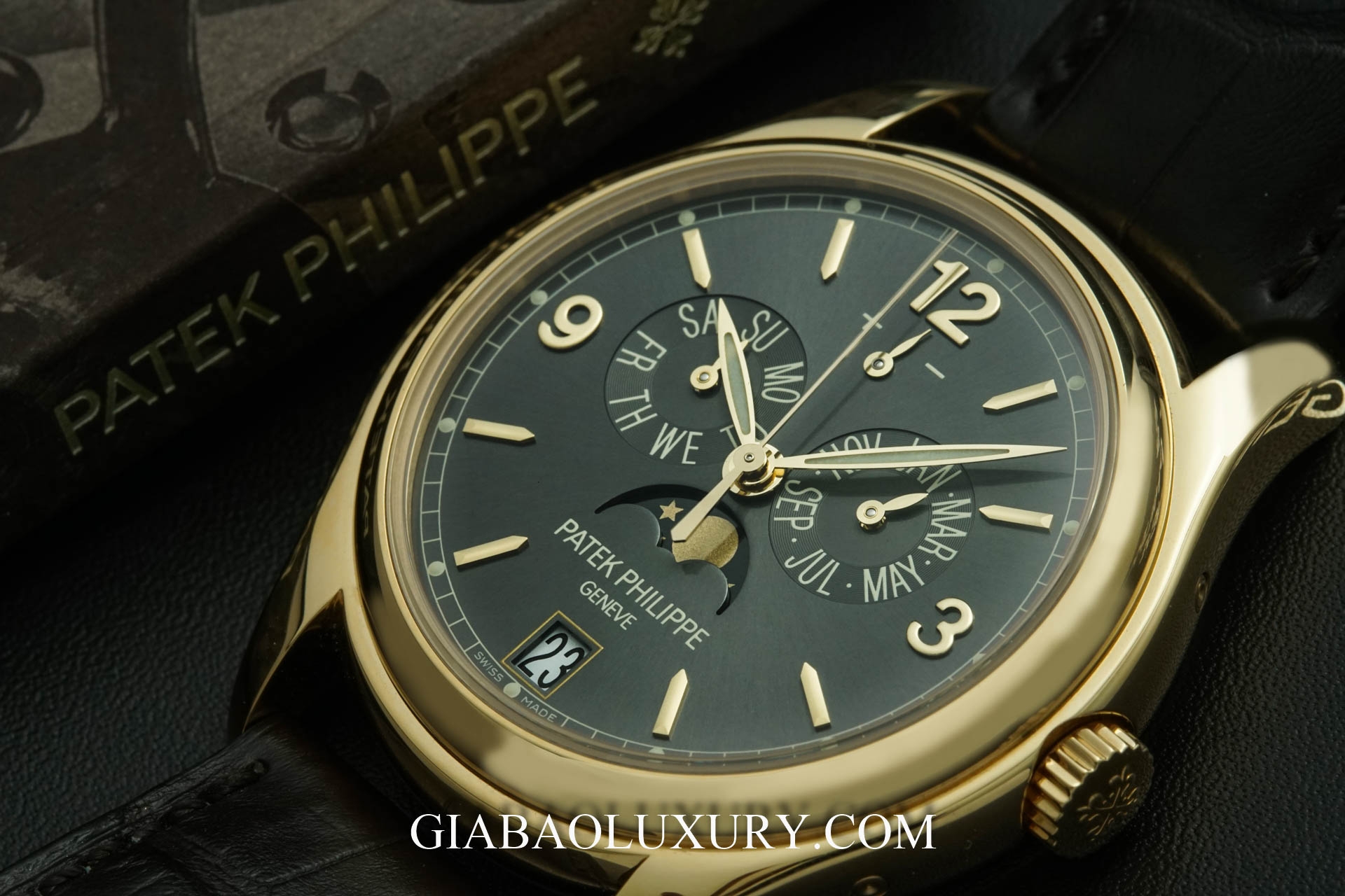 Review Chi Tiết Chiếc Đồng Hồ Patek Philippe 5146J