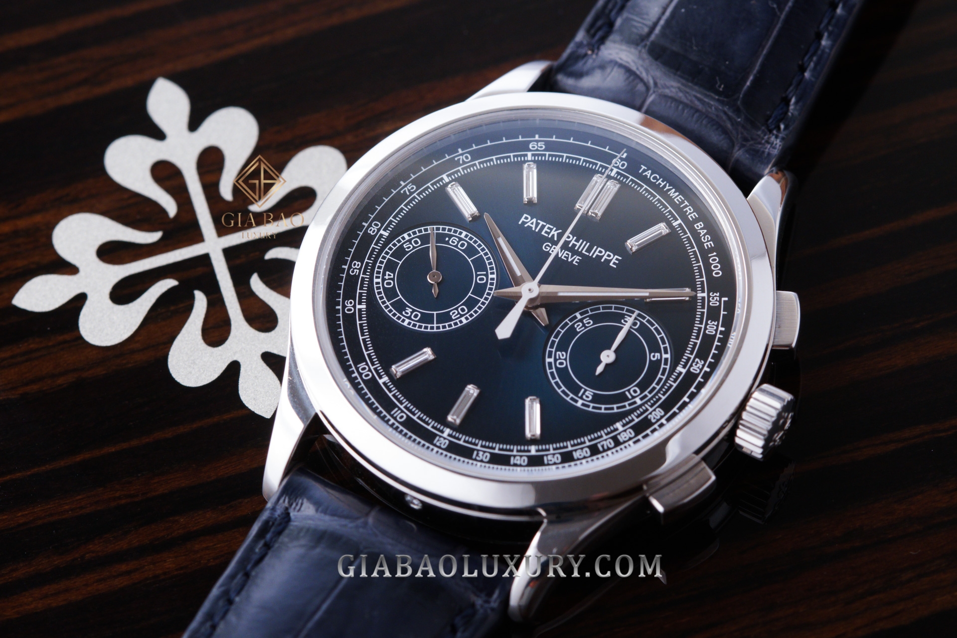 Đồng hồ Patek Philippe Complications 5170P-001
