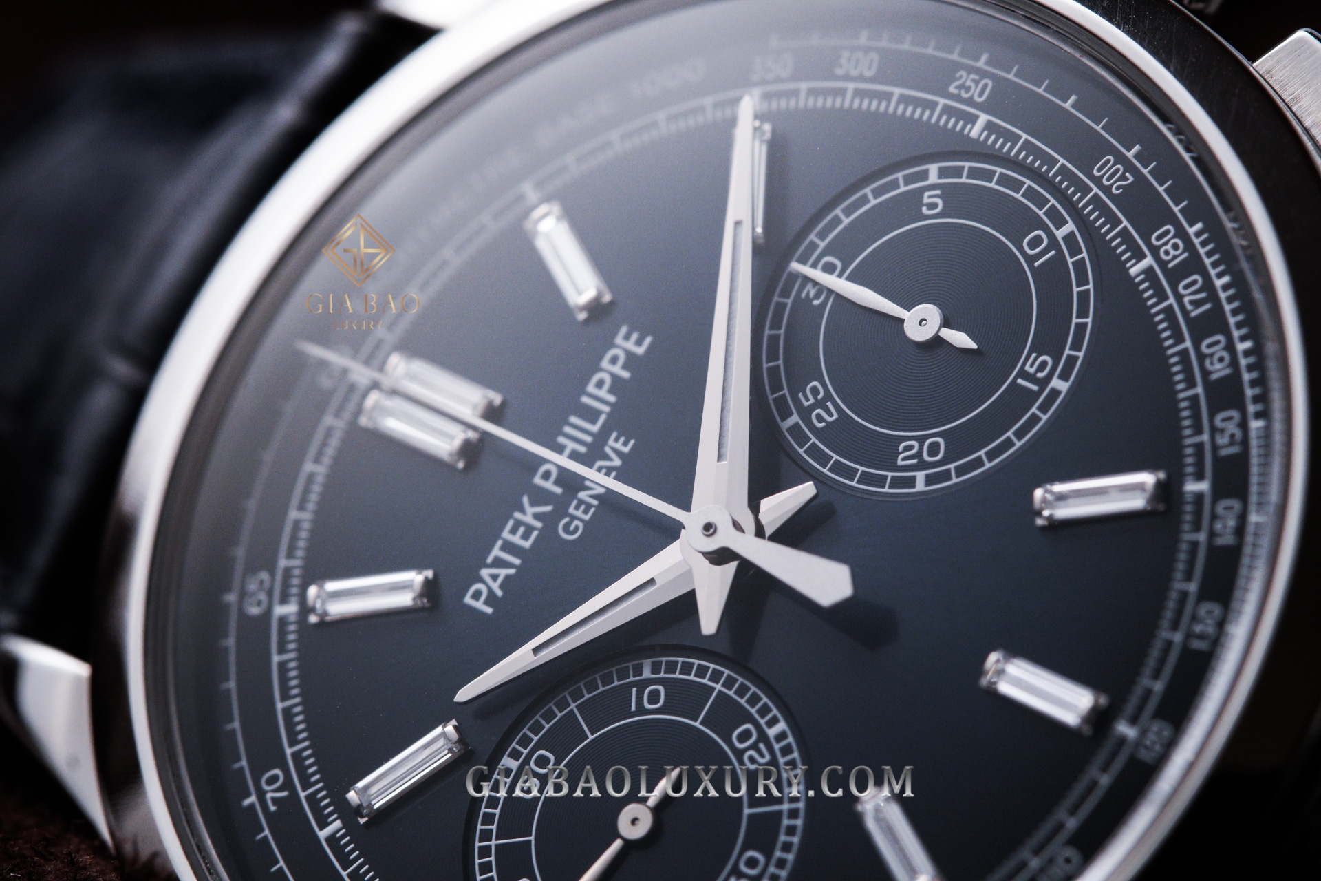 Đồng hồ Patek Philippe Complications 5170P-001