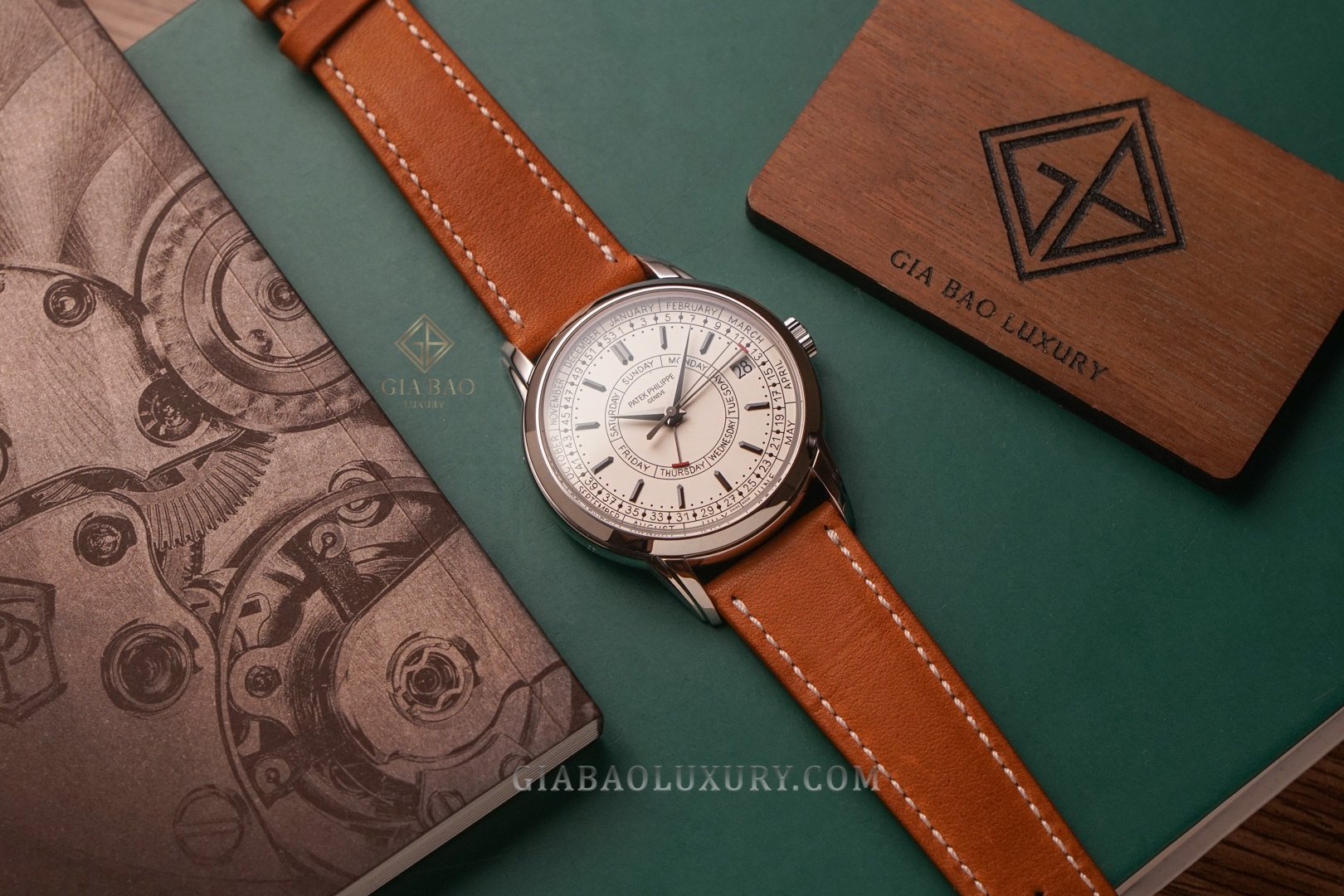 Đồng hồ Patek Philippe Complications 5212A