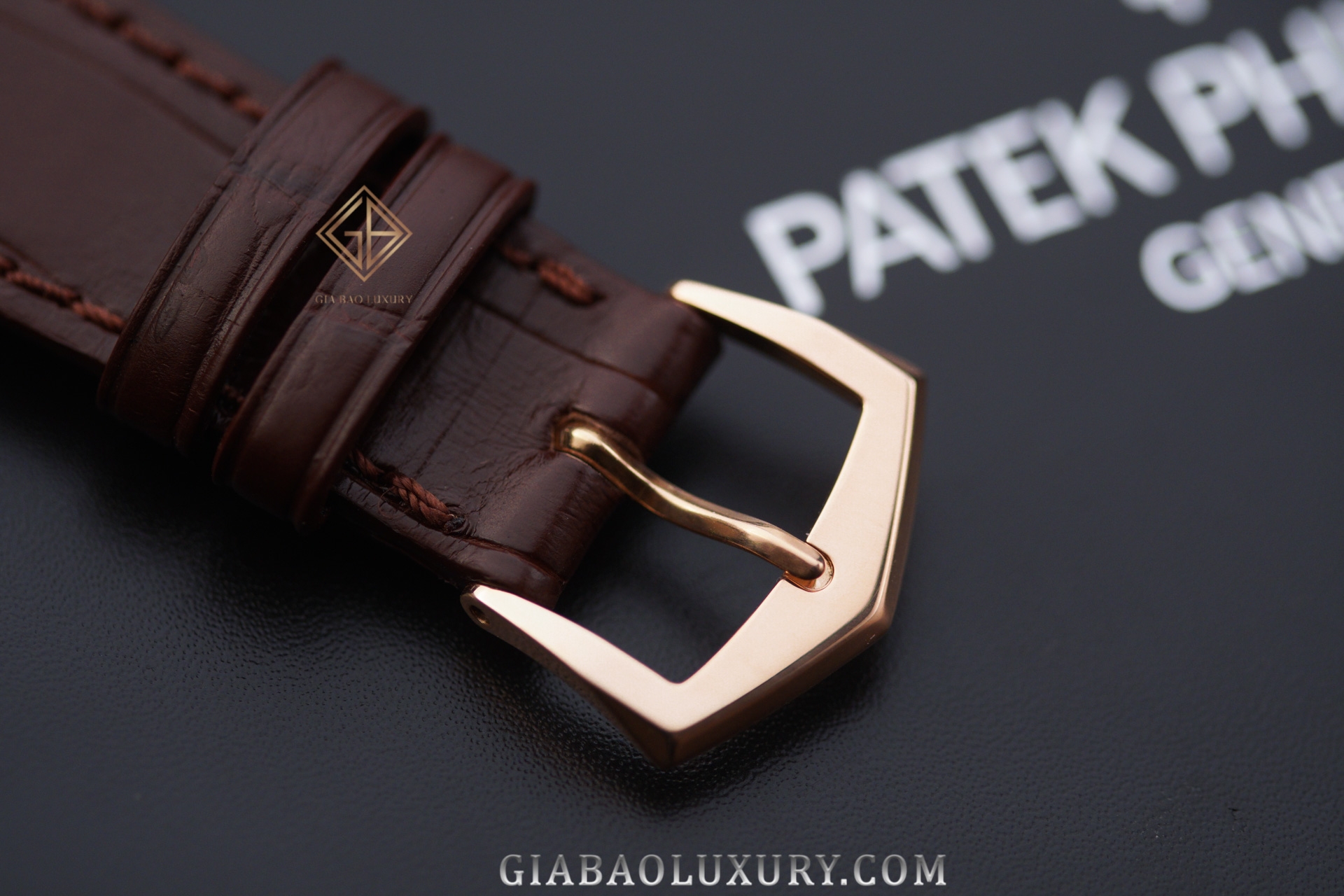 Đồng Hồ Patek Philippe Calatrava 5296R