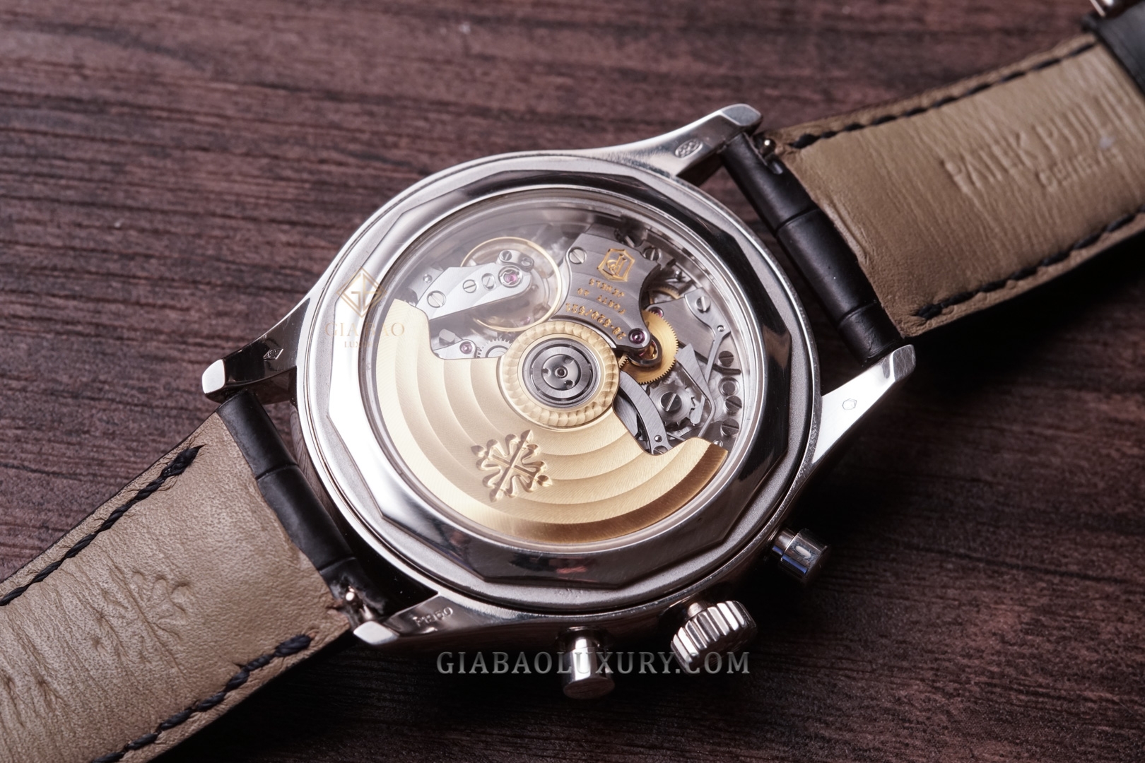 Review đồng hồ Patek Philippe Complications 5960P-015