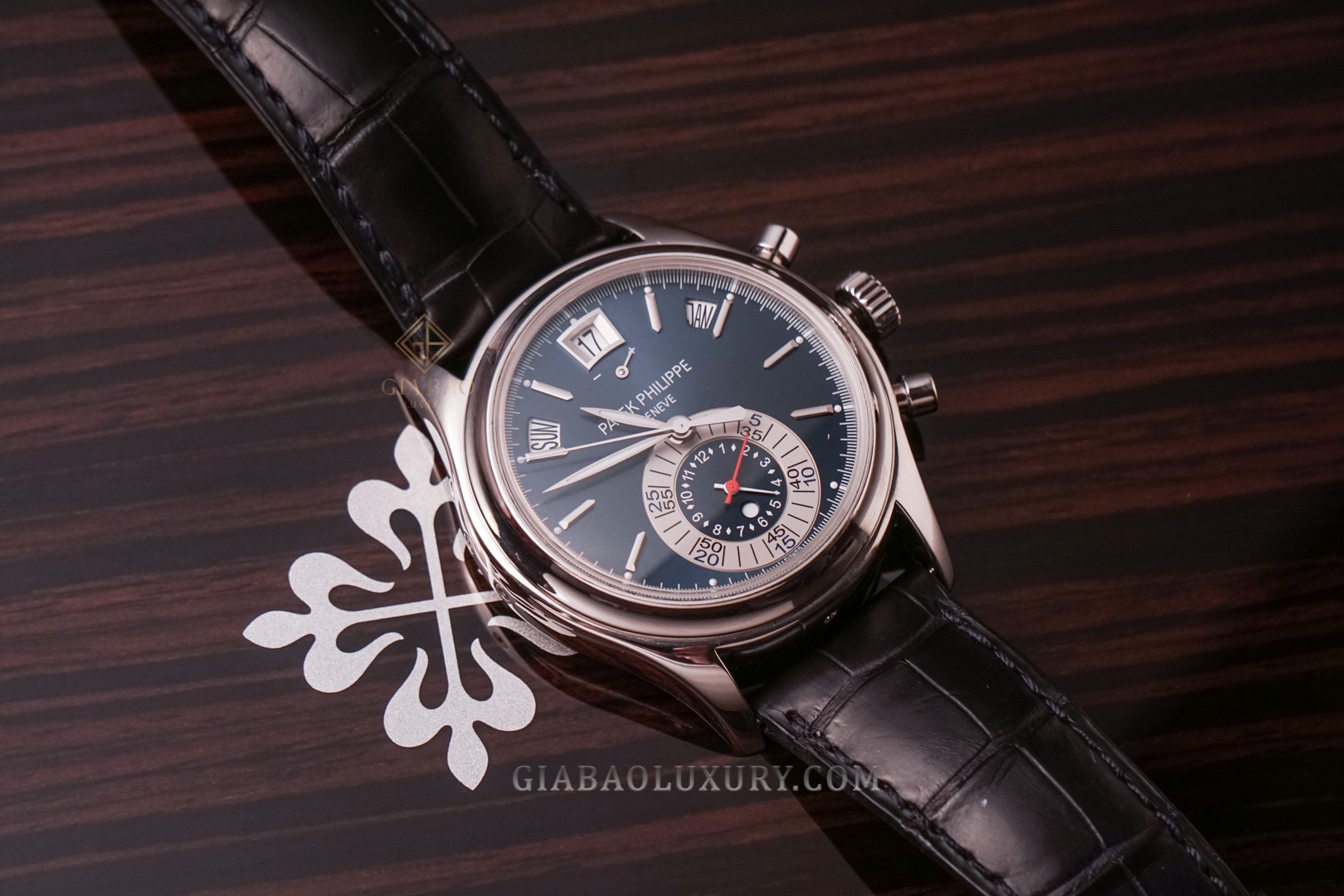 Review đồng hồ Patek Philippe Complications 5960P-015