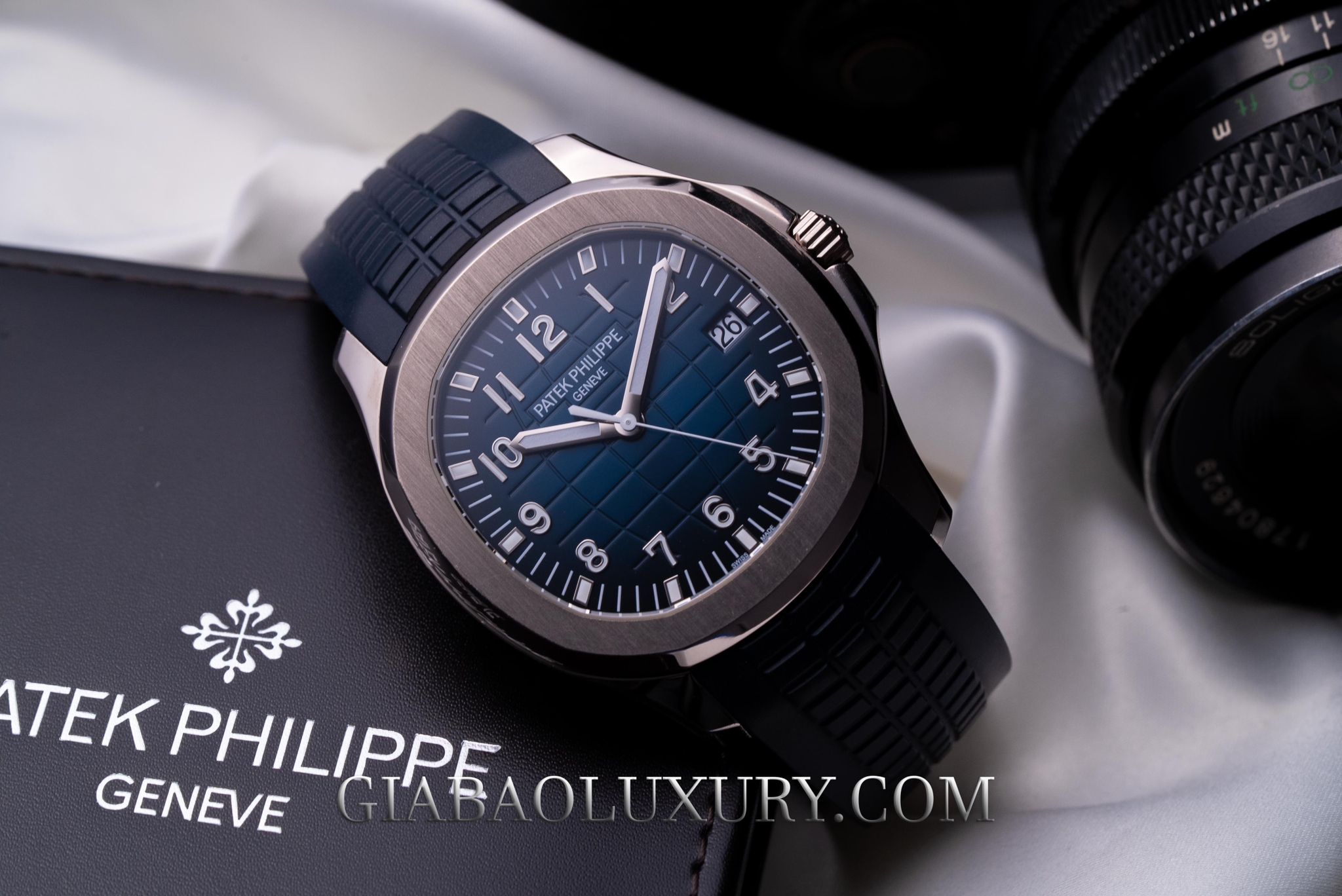 Đồng Hồ Patek Philippe Aquanaut 5168G-001