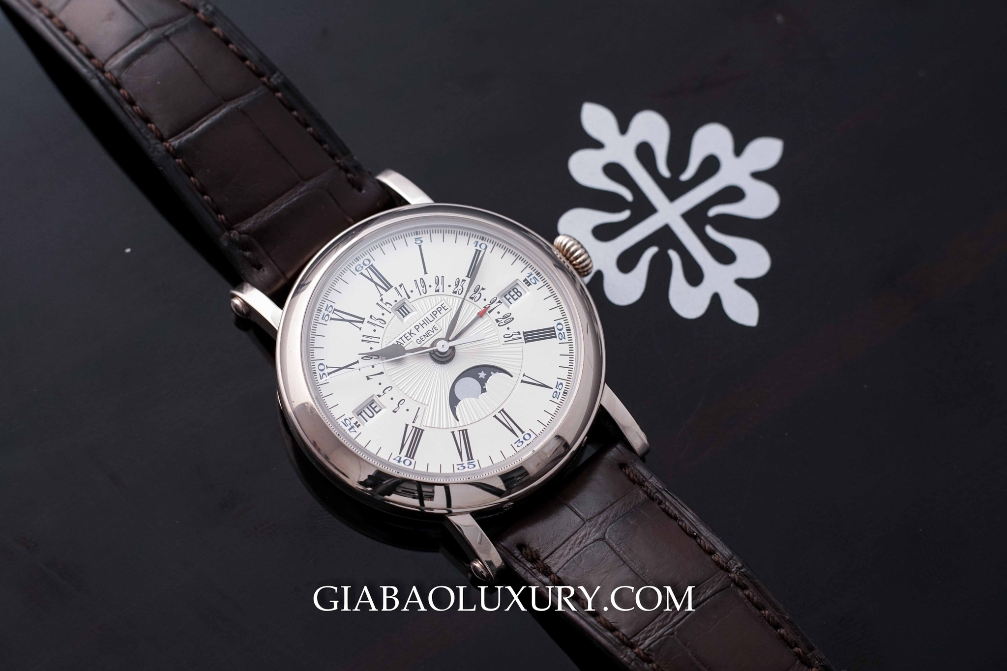 Đồng Hồ Patek Philippe Grand Complicatinons 5159G-001