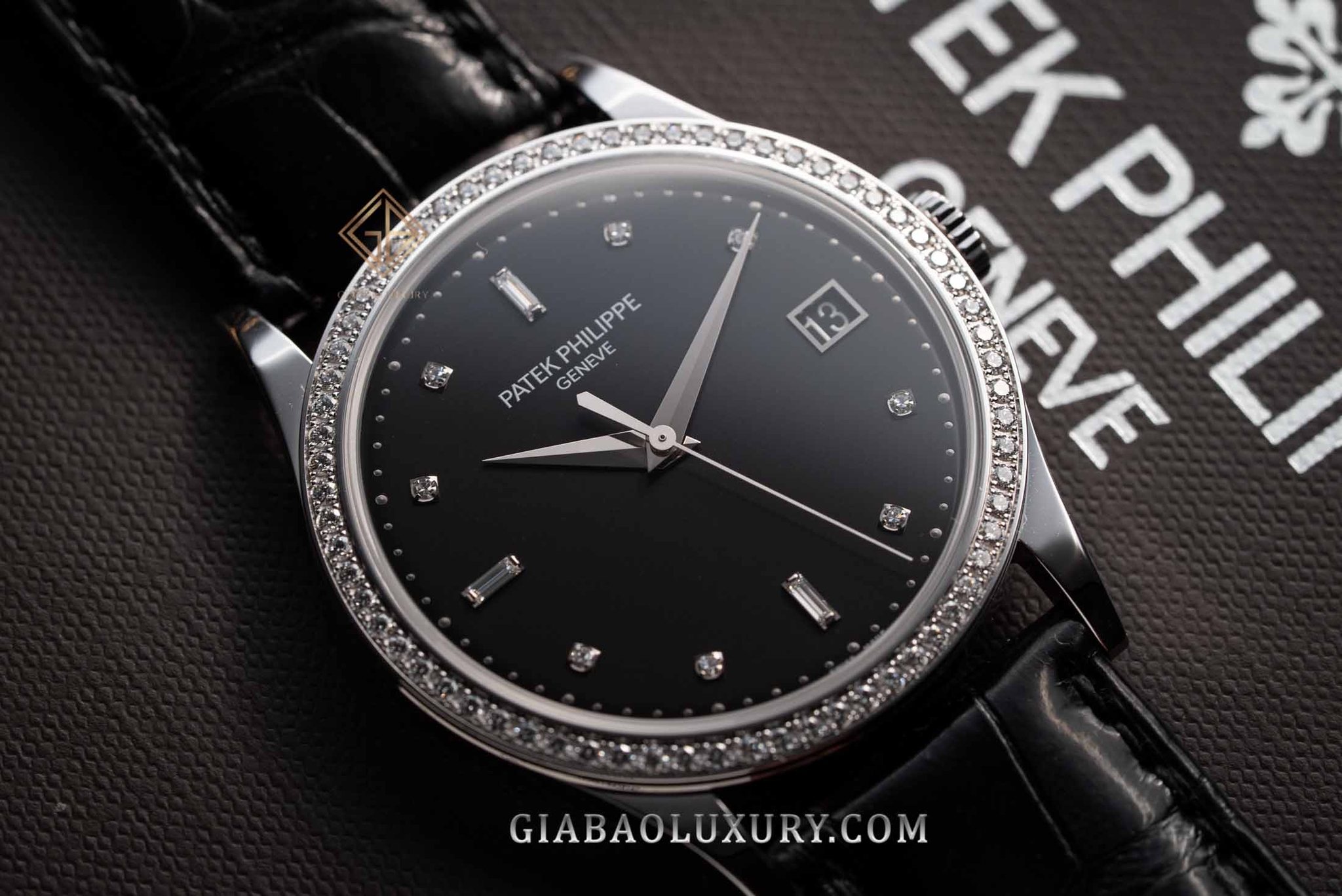 Đồng Hồ Patek Philippe Calatrava 5297G-001