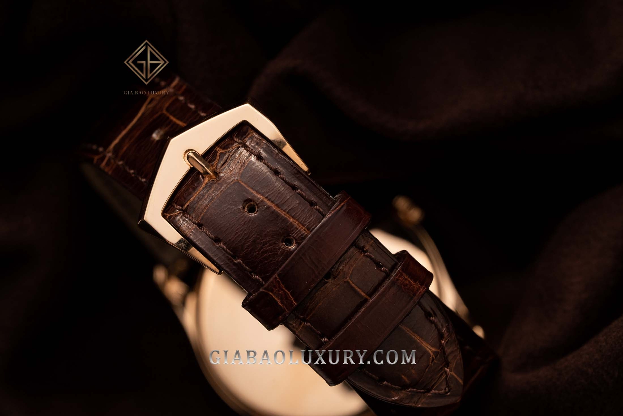 Đồng Hồ Patek Philippe Calatrava 5196R-001