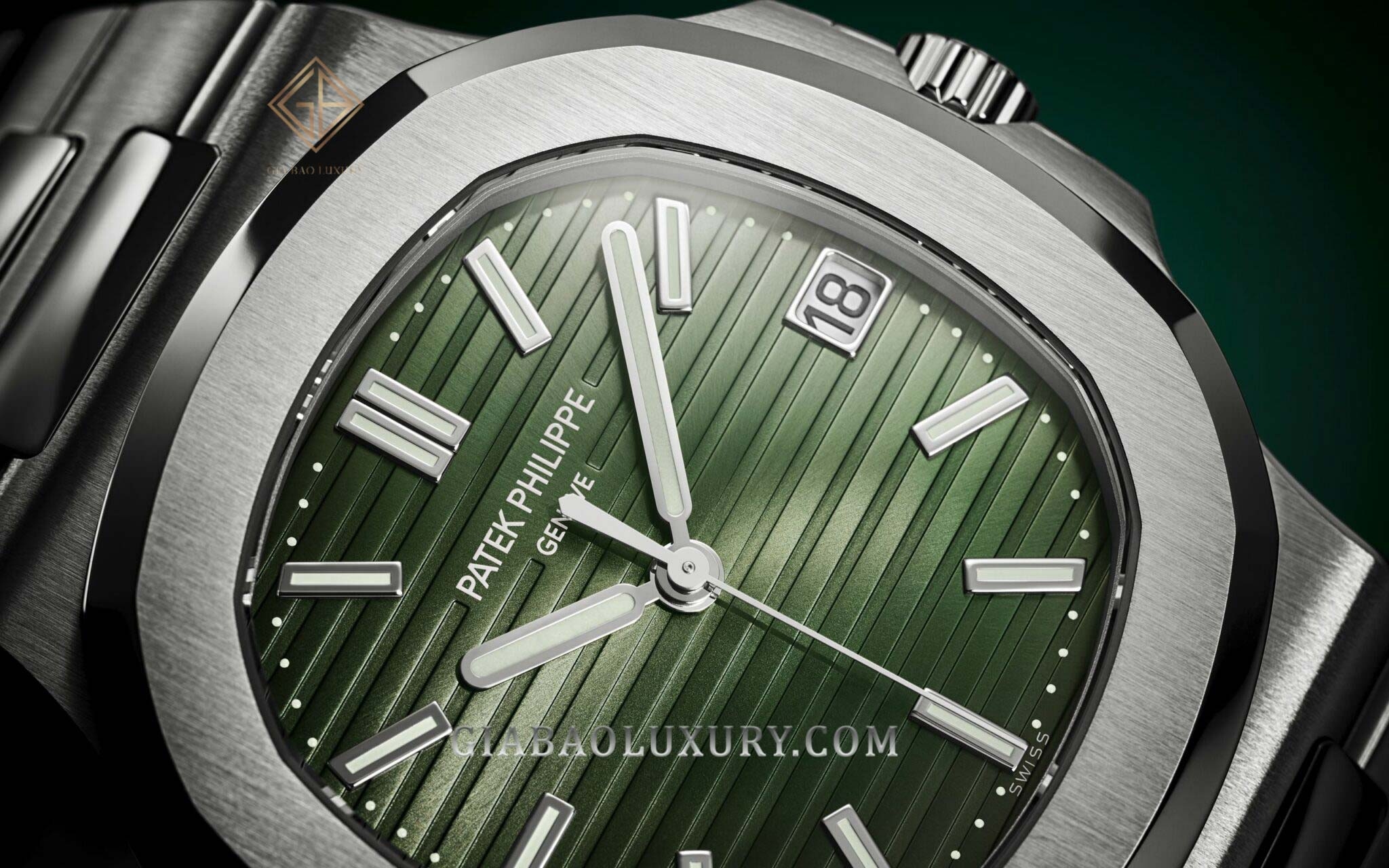 Đồng hồ Patek Philippe Nautilus 5711 / 1A-014