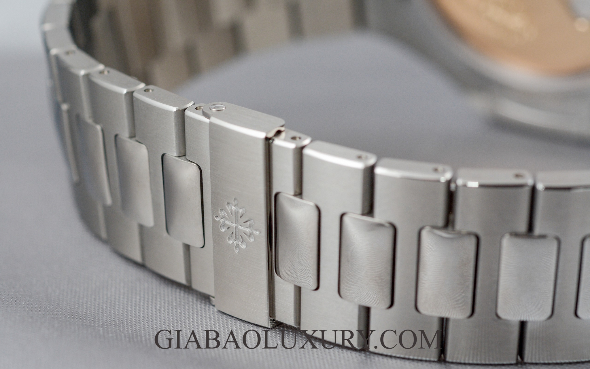 Đồng Hồ Patek Philippe Nautilus 5726/1A-014