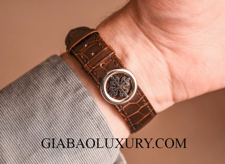 Đồng Hồ Patek Philippe 5320G