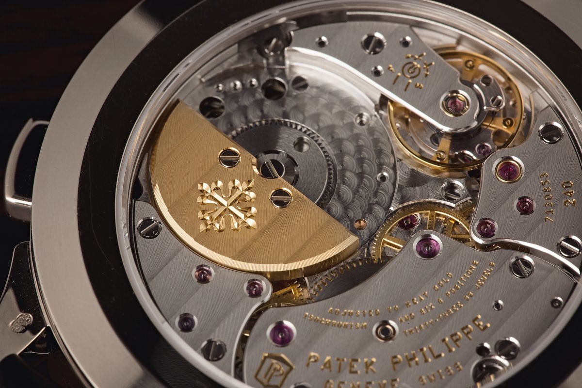 Đồng hồ Patek Philippe có phải là một khoản đầu tư đúng đắn?