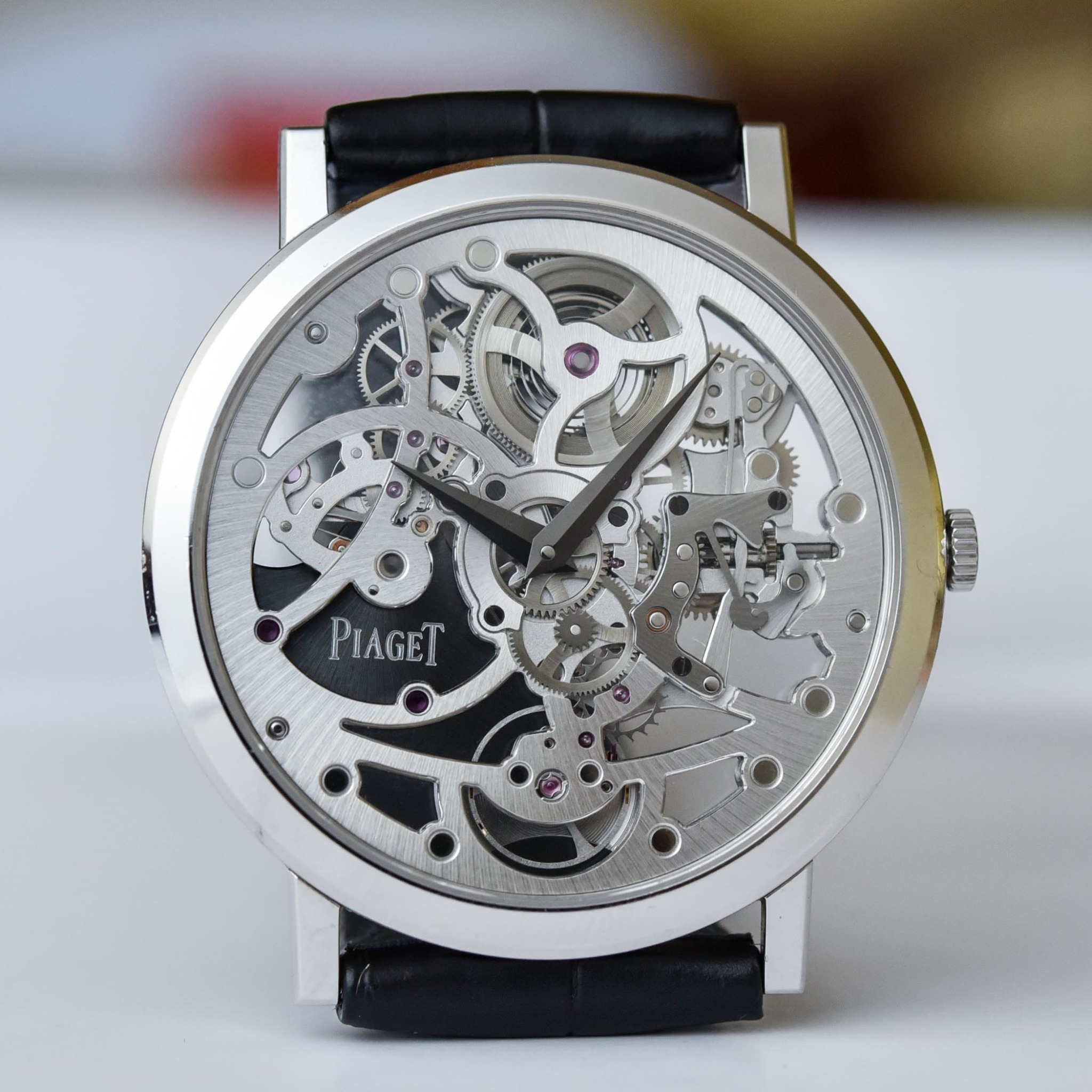 Đồng hồ Piaget Altiplano Skeleton Ultra-Thin: Nghệ thuật của những đường cắt