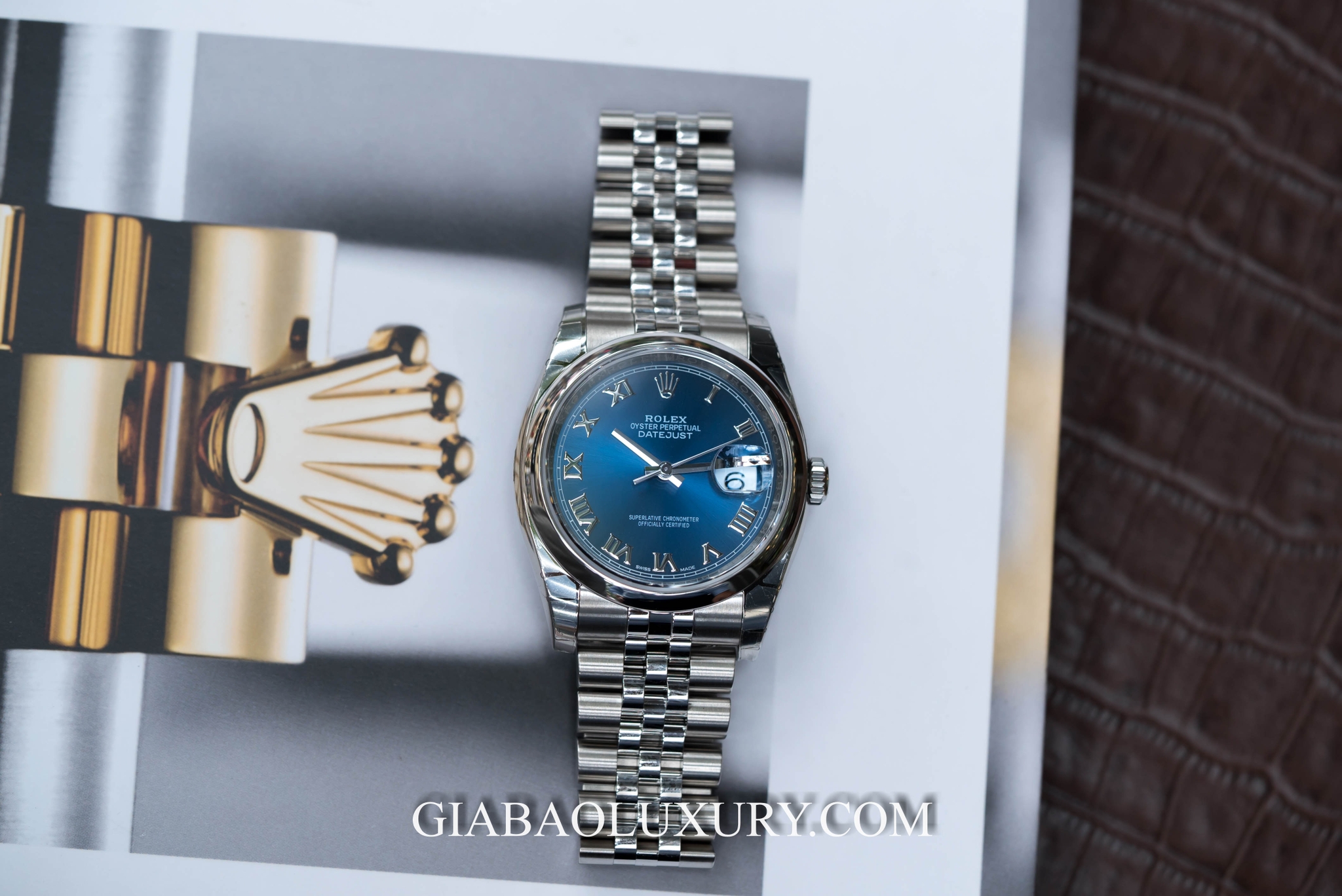 Đồng Hồ Rolex Datejust 116200 Mặt Số Xanh Cọc Số La Mã