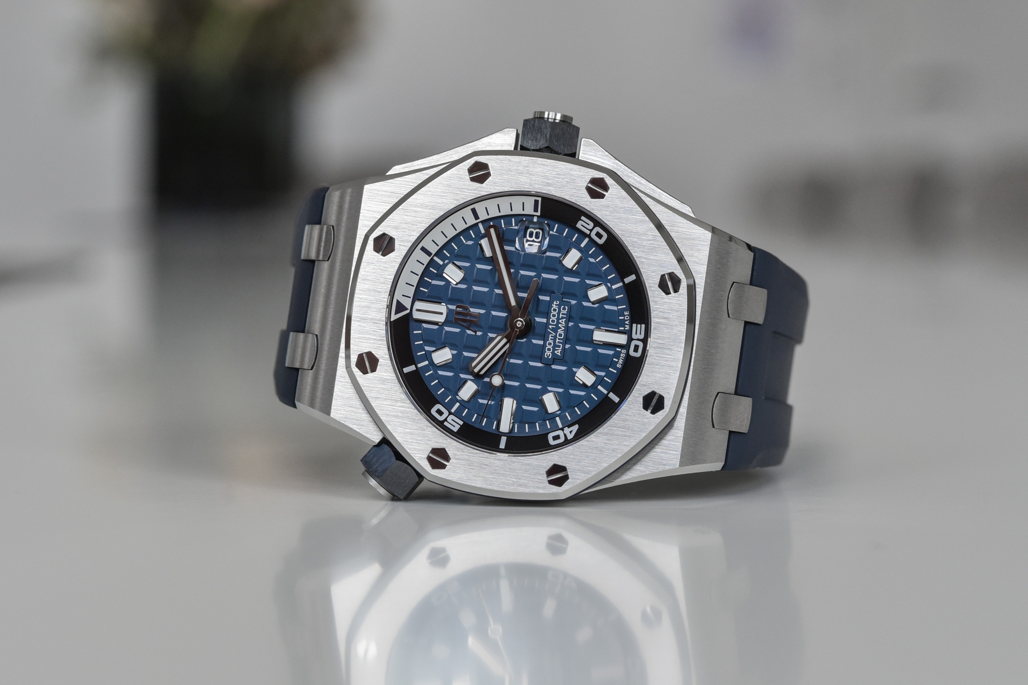 đồng hồ Audemars Piguet Royal Oak Offshore Diver mới nhất 2021