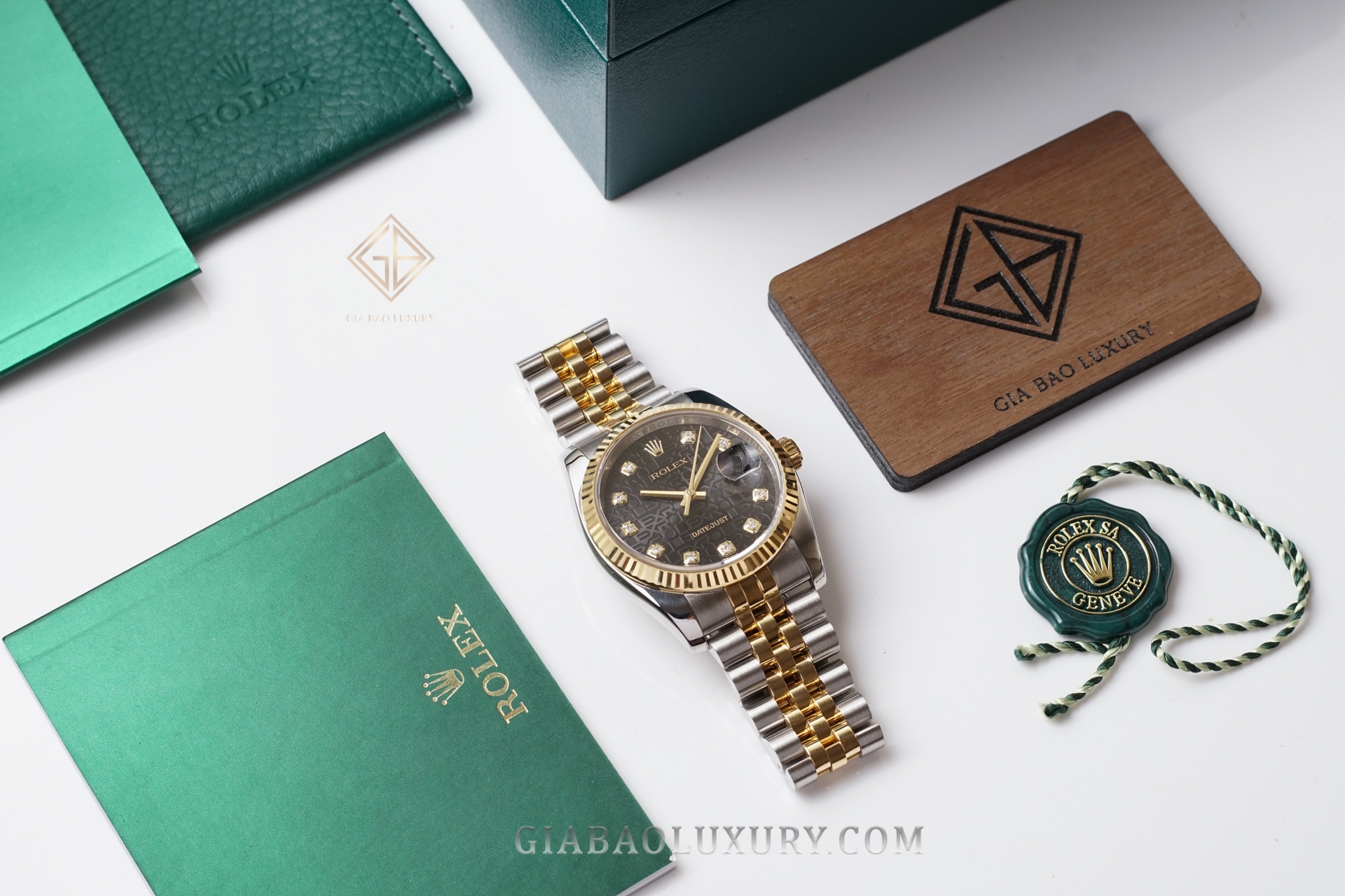 Đồng Hồ Rolex Datejust 36 116233 Mặt Số Vi Tính Đen