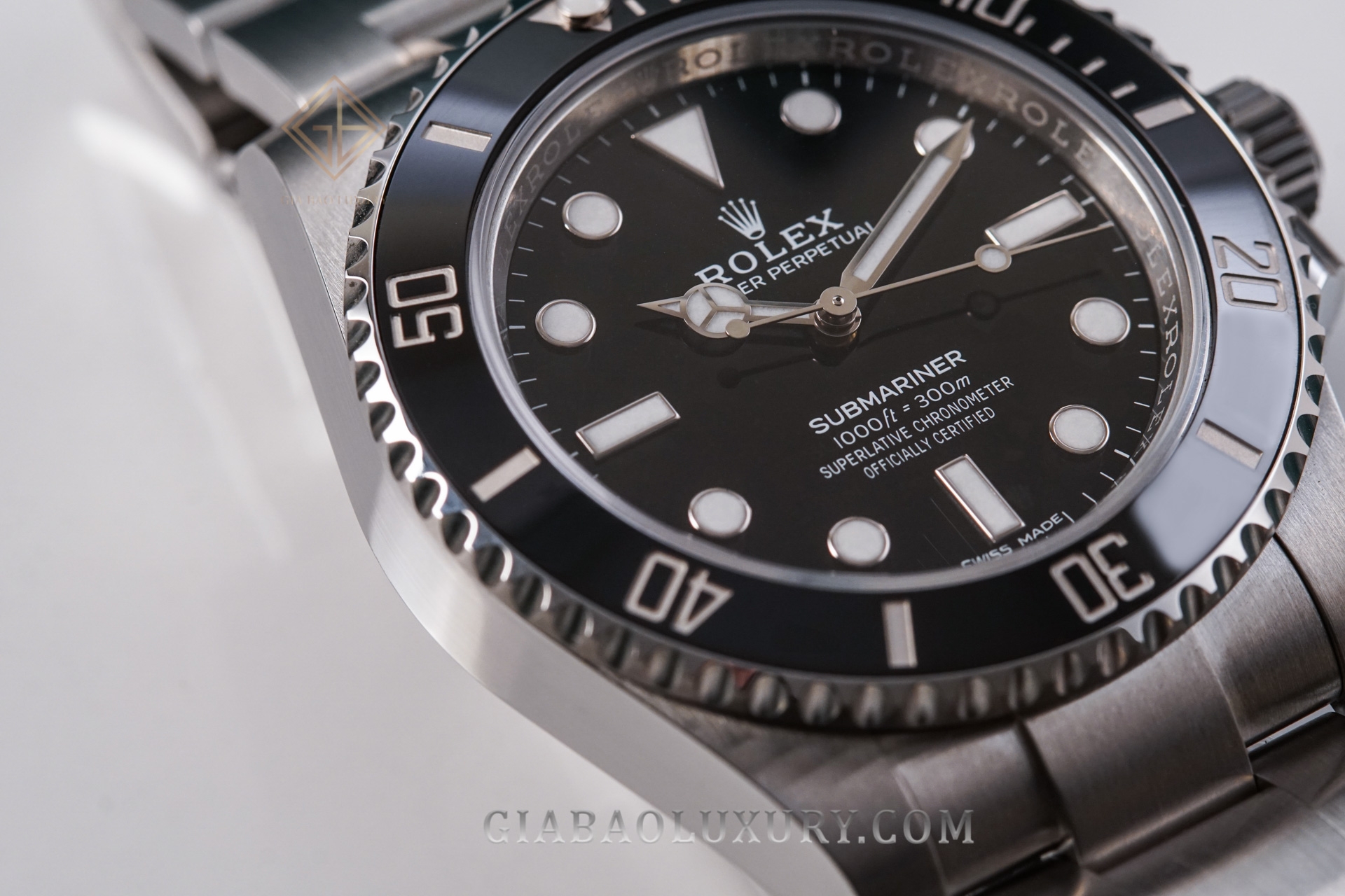 Review đồng hồ Rolex Submariner 114060