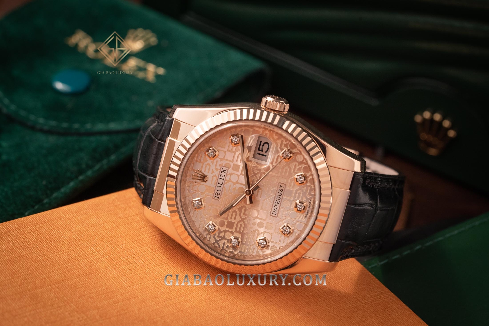 Đồng Hồ Rolex Datejust 36 116135 Mặt Số Vi Tính Hồng