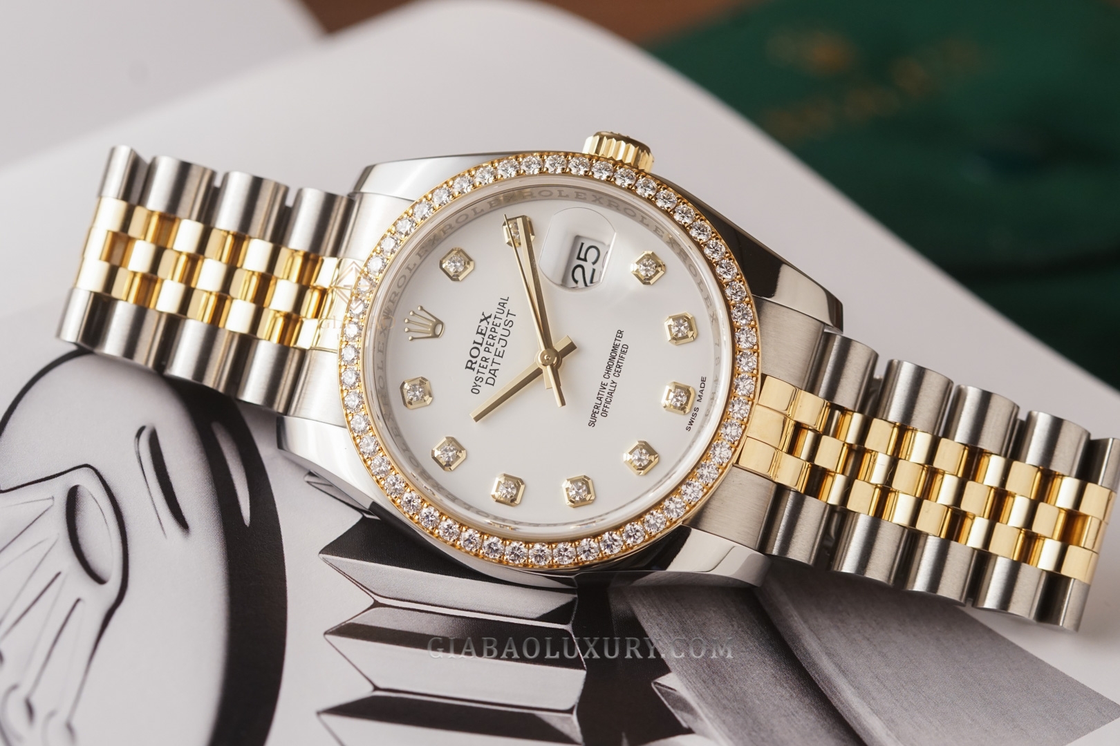 Đồng Hồ Rolex Datejust 36 116243 Mặt Số Trắng Cọc Số Kim Cương