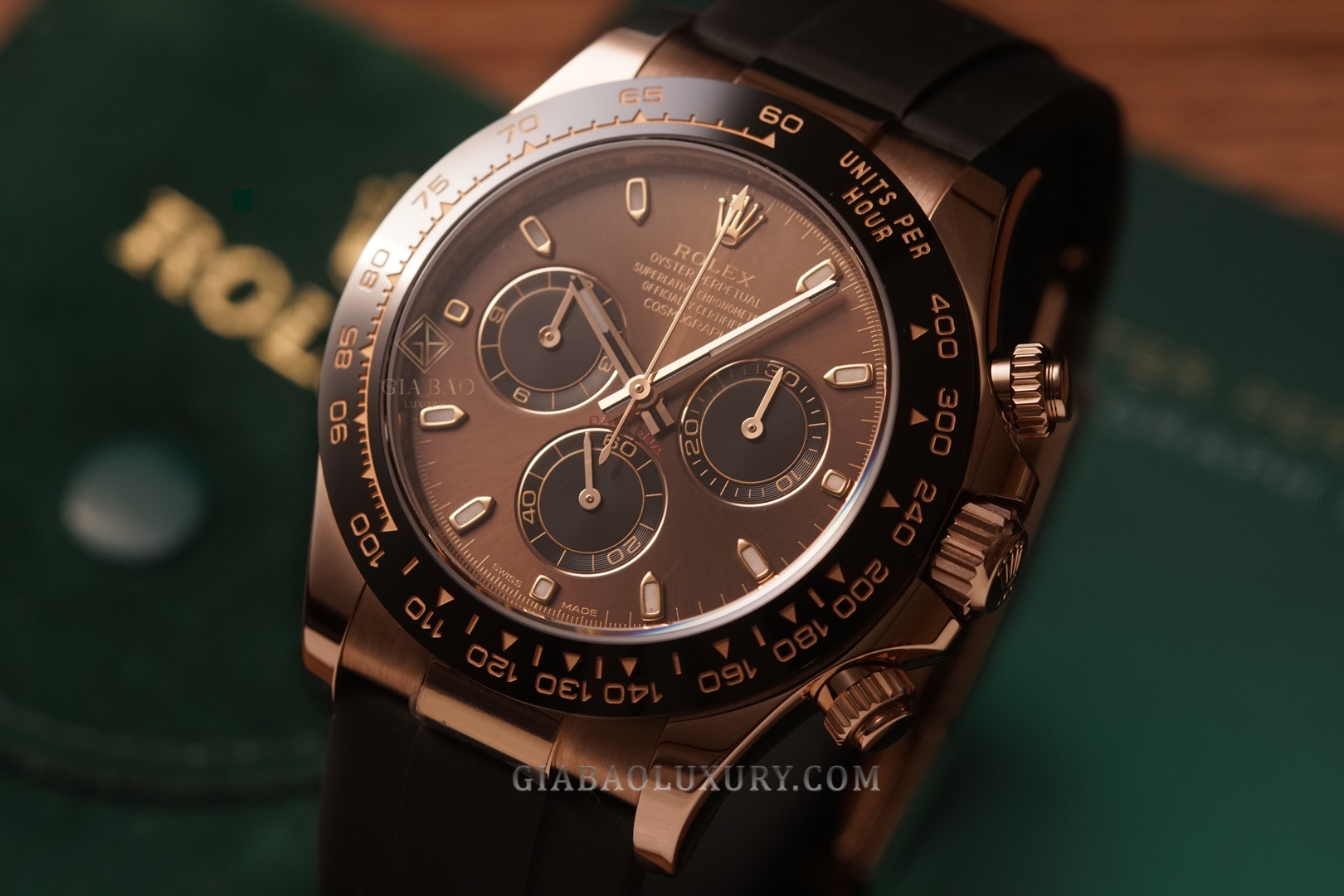 Đồng Hồ Rolex Cosmograph Daytona 116515LN Mặt Số Chocolate Cọc Số Dạ Quang