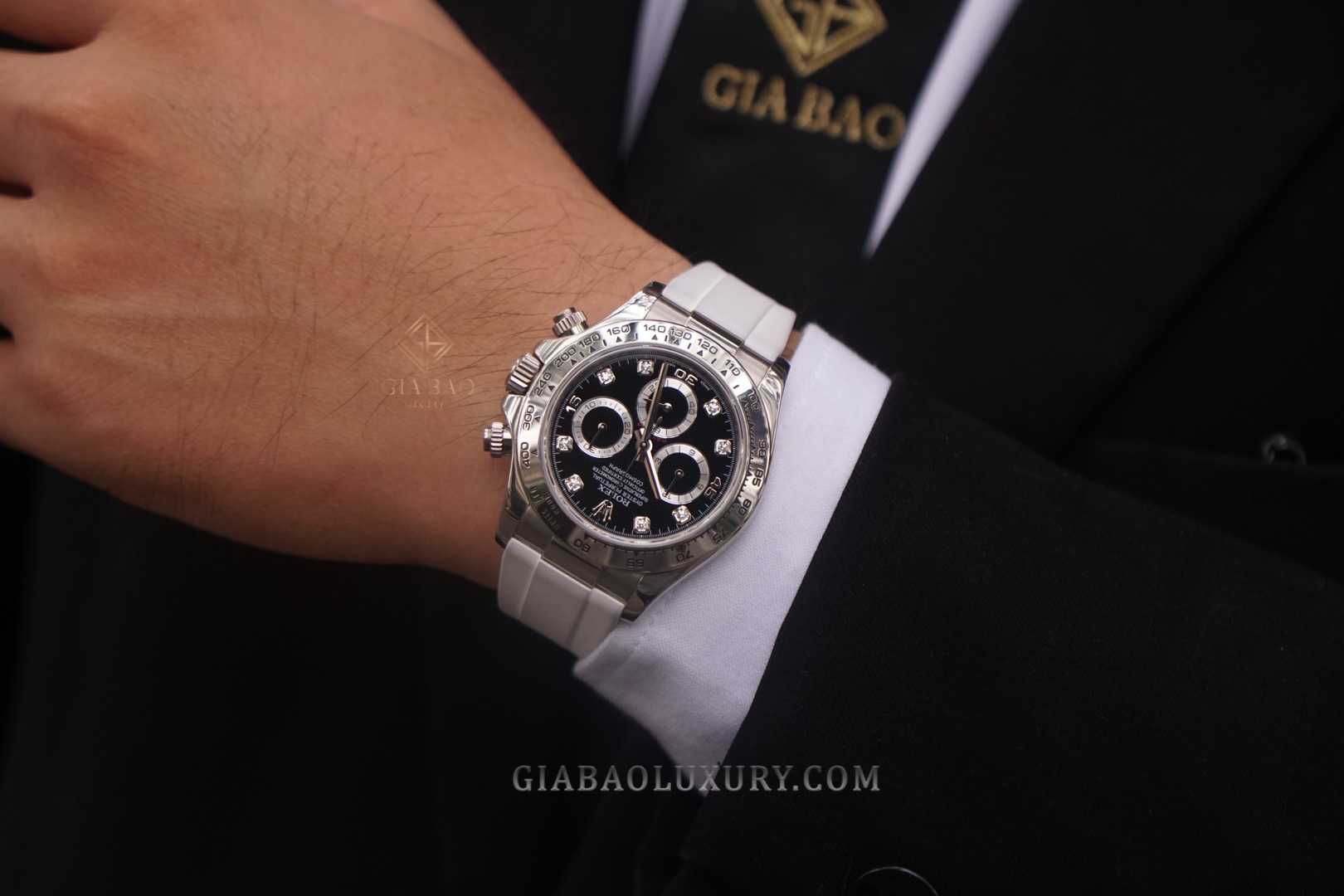 Đồng Hồ Rolex Cosmograph Daytona 116519G Mặt Số Đen Cọc Số Kim Cương