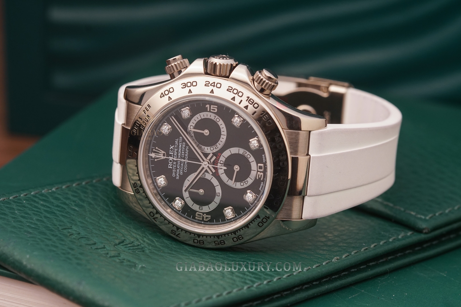 Đồng Hồ Rolex Cosmograph Daytona 116519G Mặt Số Đen Cọc Số Kim Cương