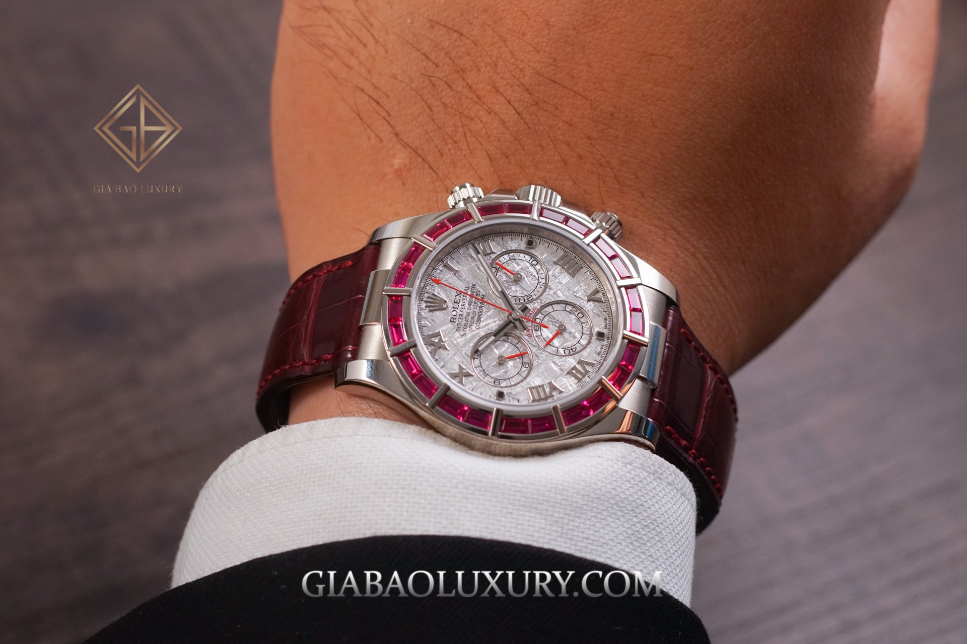 Review Đồng Hồ Rolex Cosmograph Daytona 116589-SALV Mặt số Thiên Thạch Vành Bezel Ruby Đỏ Siêu Hiếm