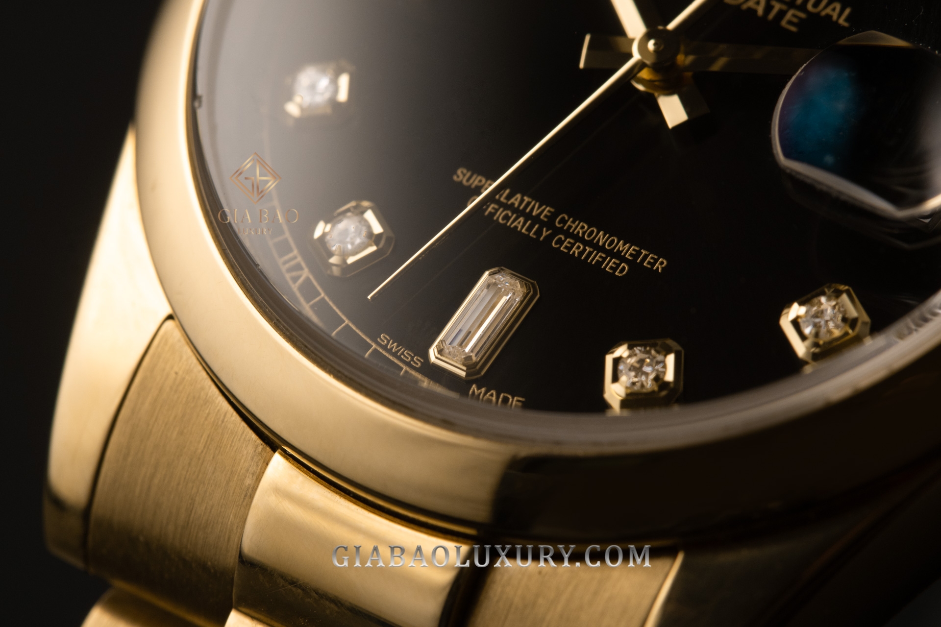  Đồng hồ Rolex Day-Date 36 118208 Mặt Số Đen Cọc Số Kim Cương