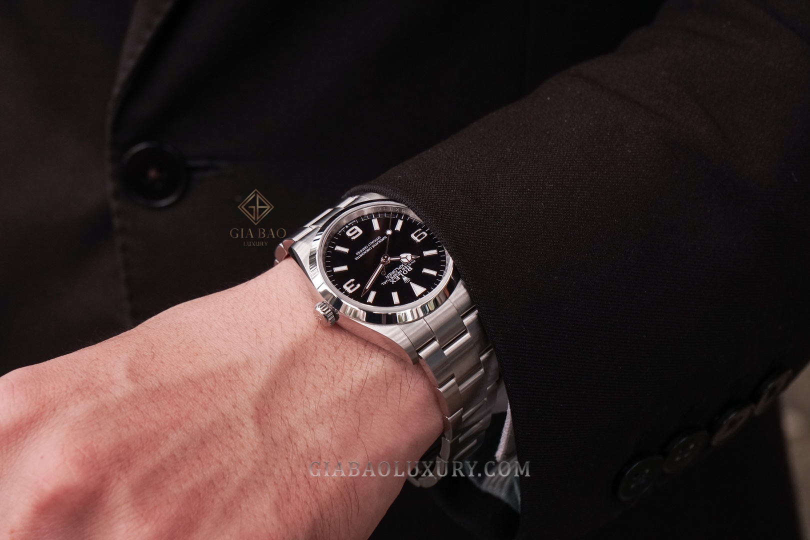 Đồng Hồ Rolex Explorer 124270 Mặt Số Đen