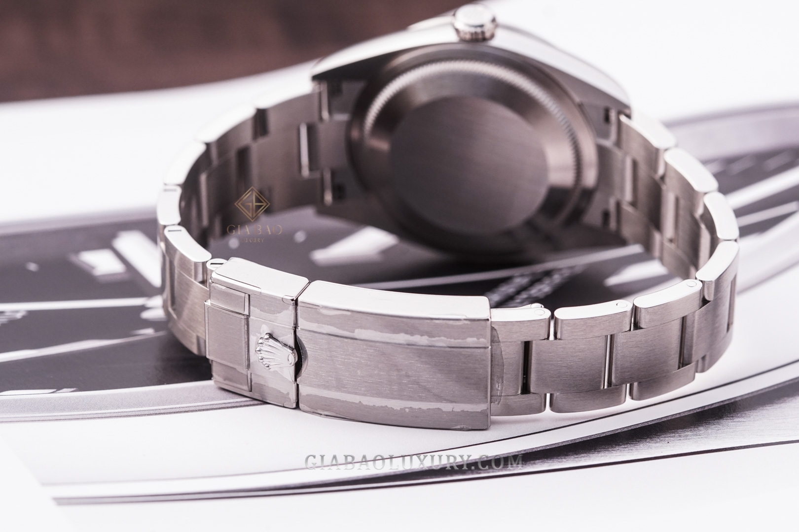 Đồng Hồ Rolex Explorer 124270 Mặt Số Đen