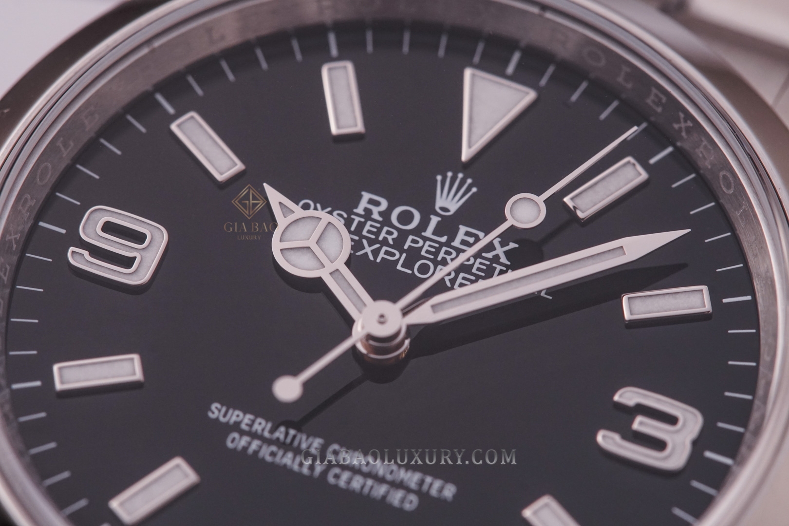 Đồng Hồ Rolex Explorer 124270 Mặt Số Đen