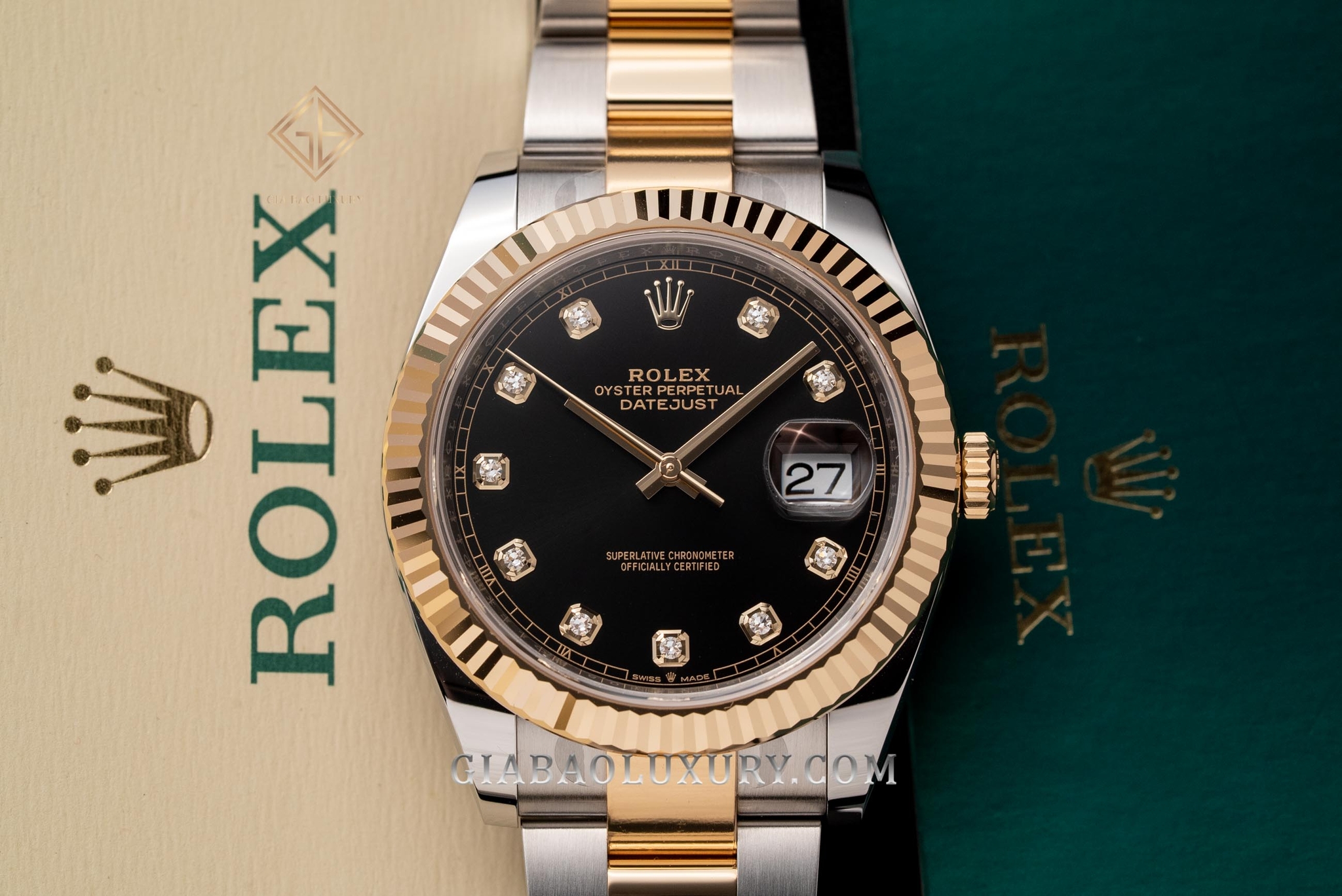 Đồng Hồ Rolex Datejust 41 126333 Mặt Số Đen Dây Đeo Oyster