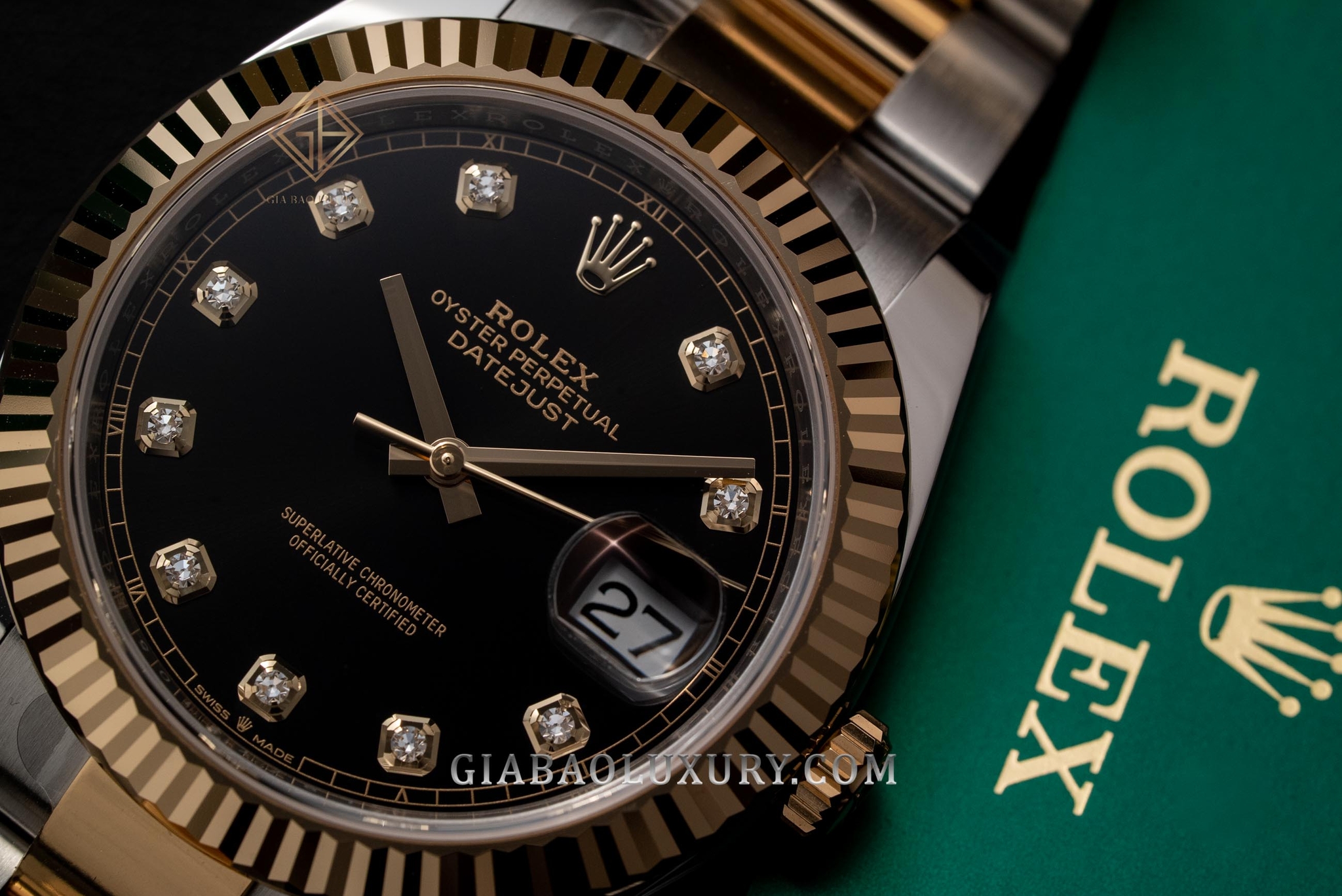 Đồng Hồ Rolex Datejust 41 126333 Mặt Số Đen Dây Đeo Oyster