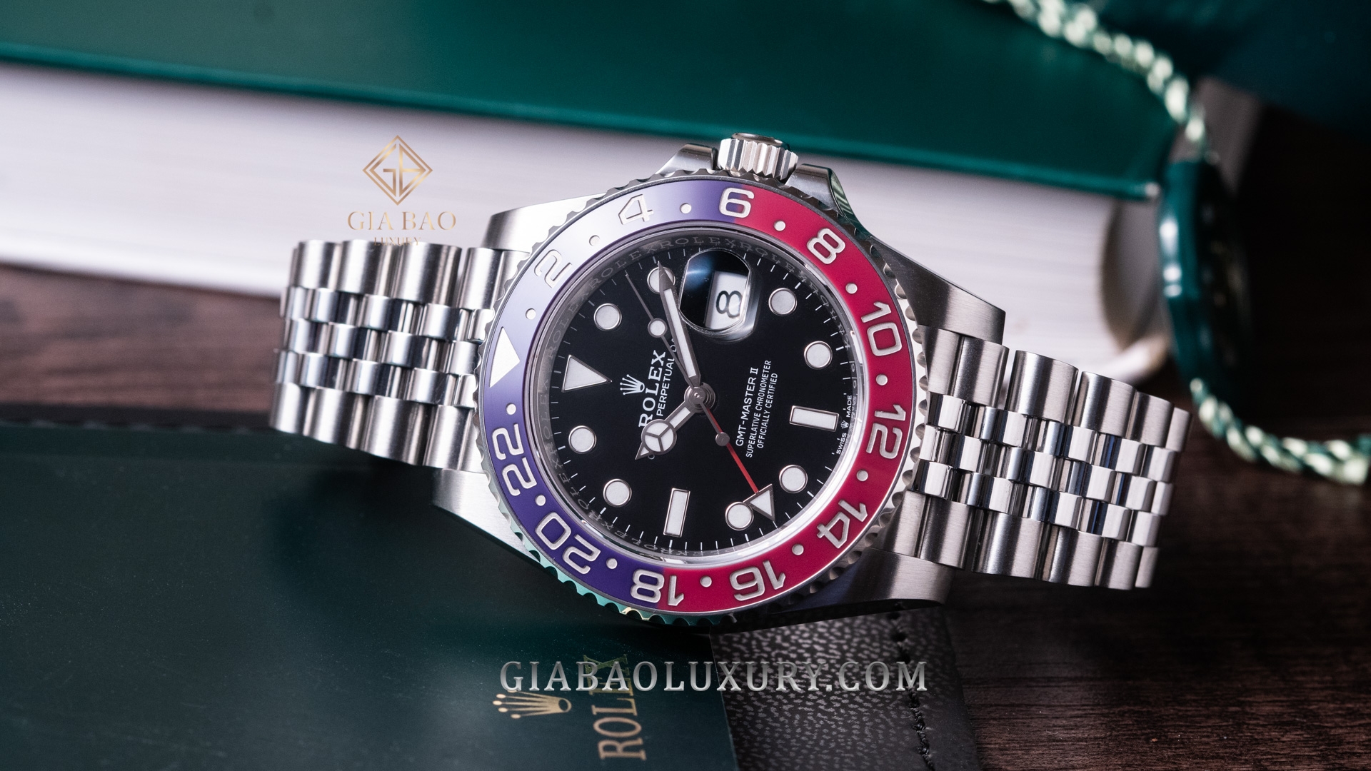 Đồng Hồ Rolex GMT Master II 126710 BLRO Mark I " rất hiếm"