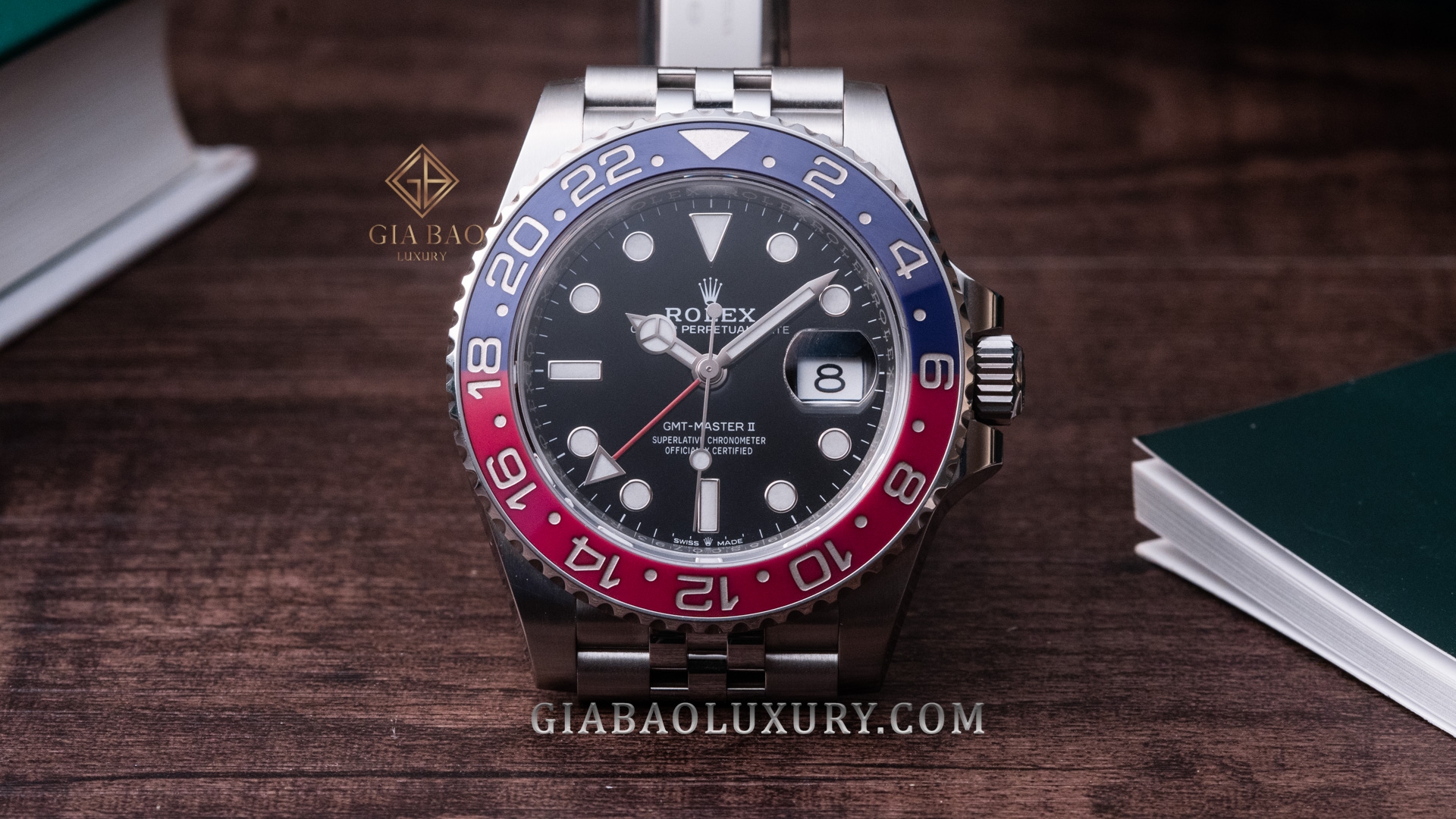 Đồng Hồ Rolex GMT Master II 126710 BLRO Mark I " rất hiếm"