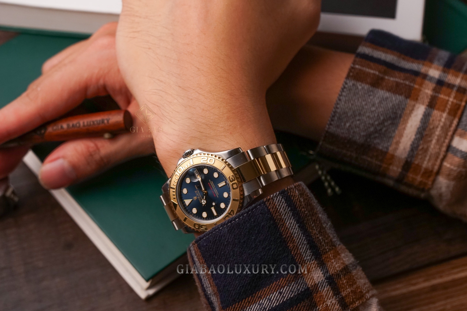 Đồng Hồ Rolex Yacht-Master 168623 Mặt Số Xanh