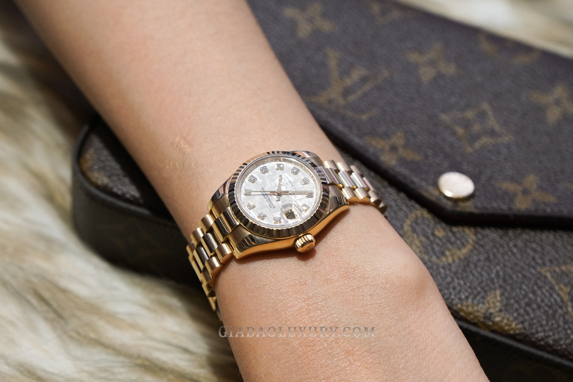 Đồng Hồ Rolex Lady Datejust 179178 Mặt Số Thiên Thạch
