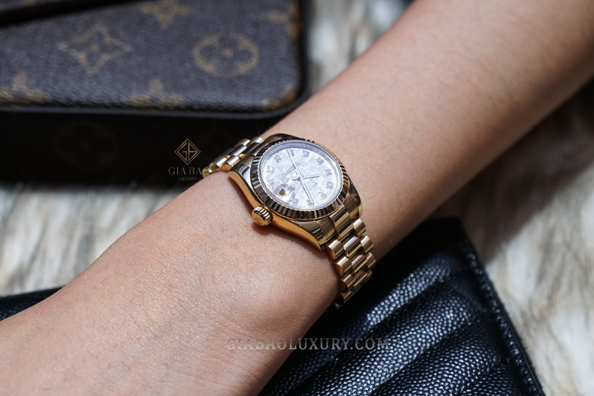 Đồng Hồ Rolex Lady Datejust 179178 Mặt Số Thiên Thạch