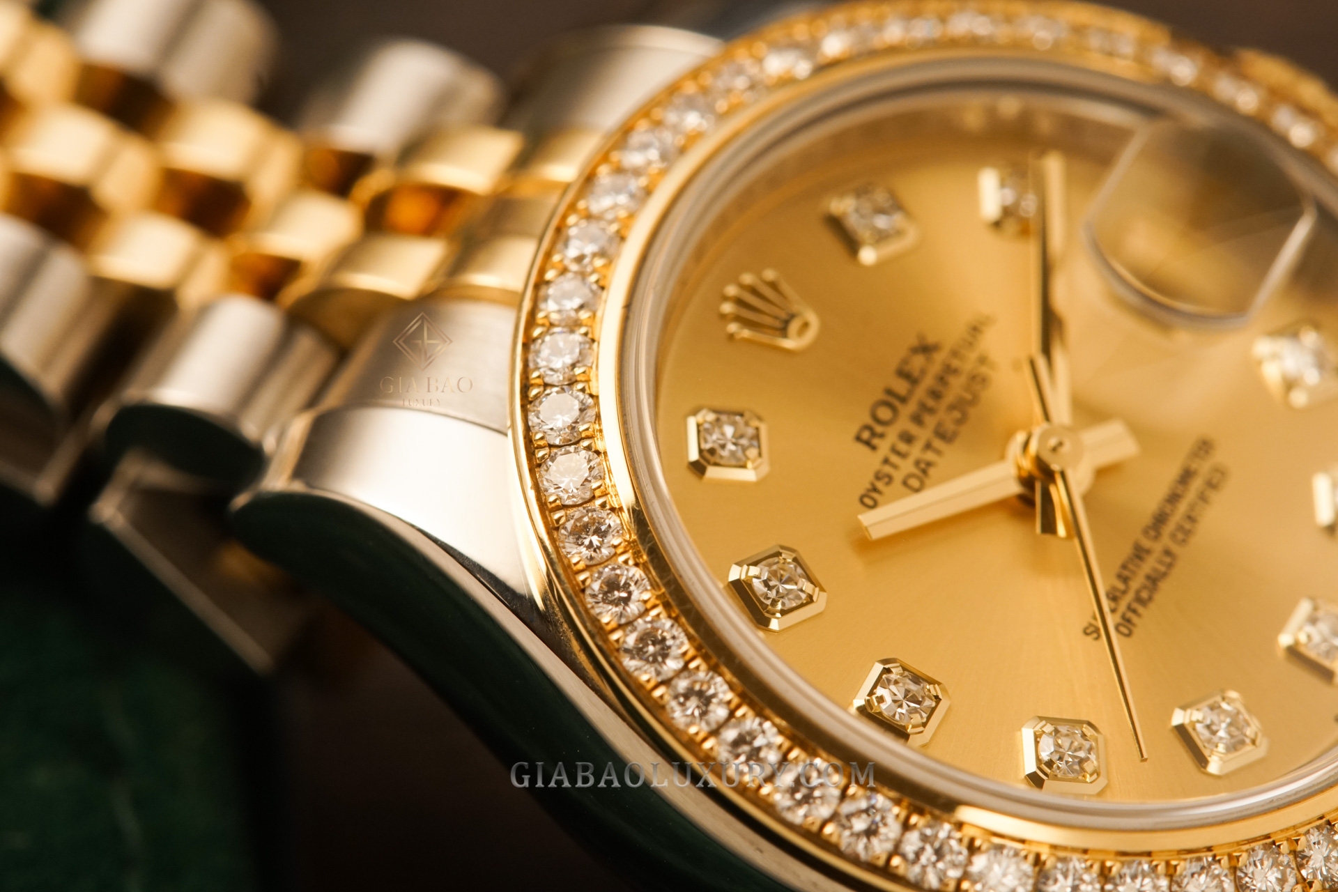 Đồng Hồ Rolex Lady-Datejust 26 179383 Mặt Số Vàng Champagne Cọc Số Kim Cương