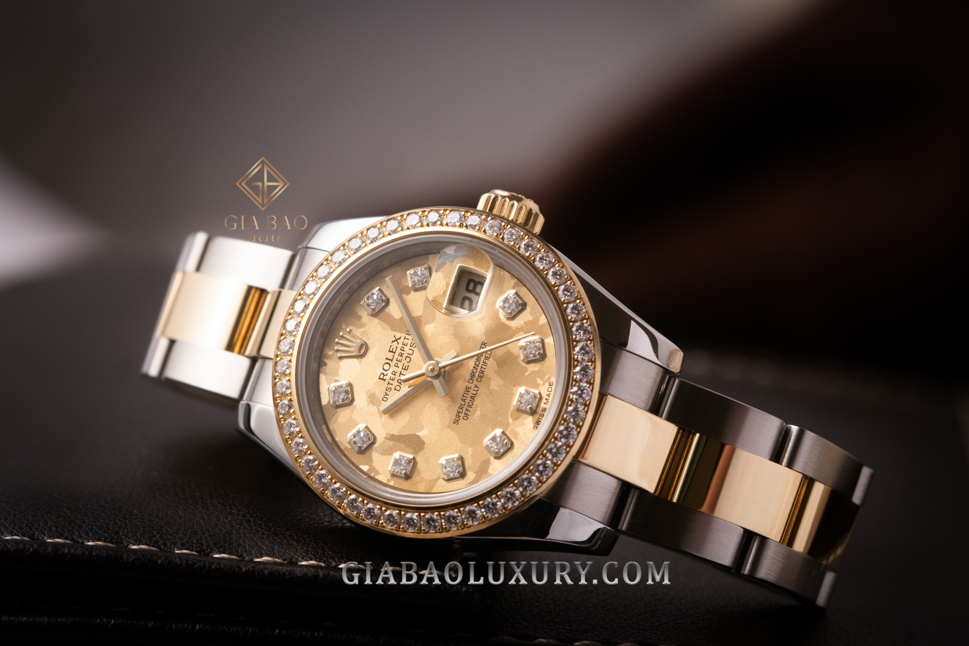 Đồng Hồ Rolex Lady-Datejust 26 179383 Mặt Số Họa Tiết Vân Đá Hoa Vàng Nạm Kim Cương Dây Đeo Oyster