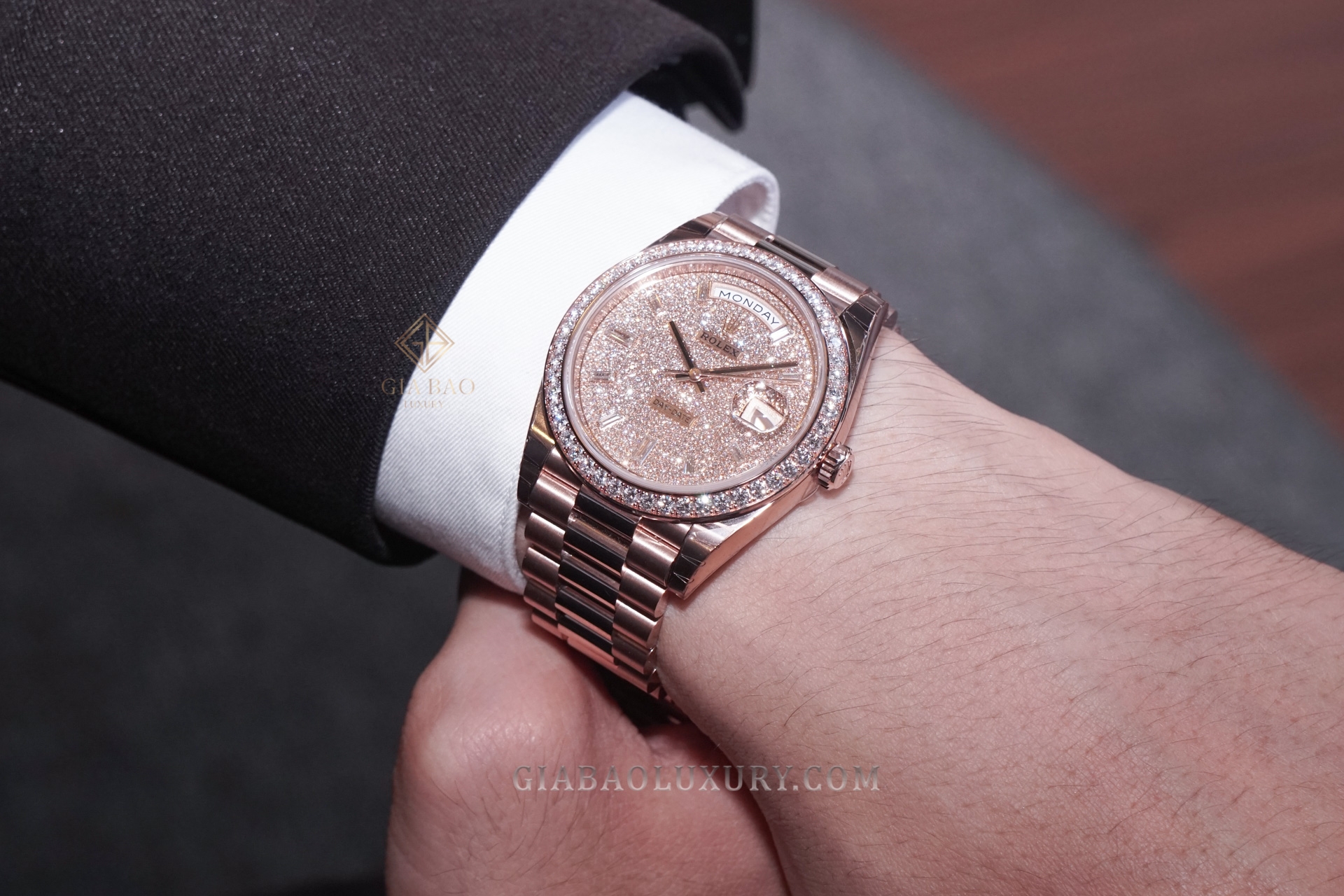 Rolex Day-Date 40 228345RBR