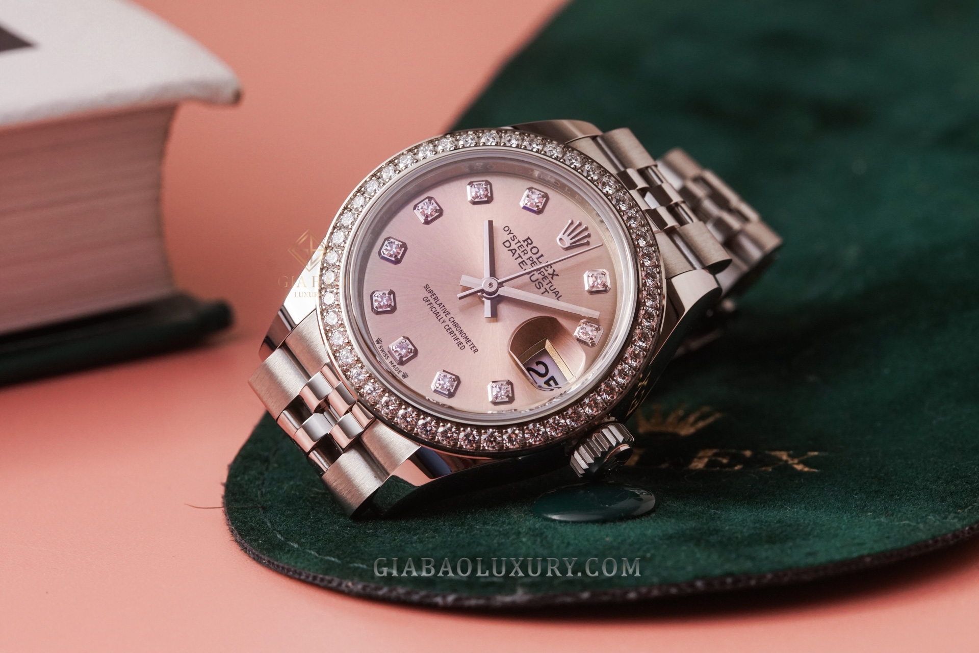 Đồng Hồ Rolex Datejust 28 279384 Mặt Số Hồng Nạm Kim Cương