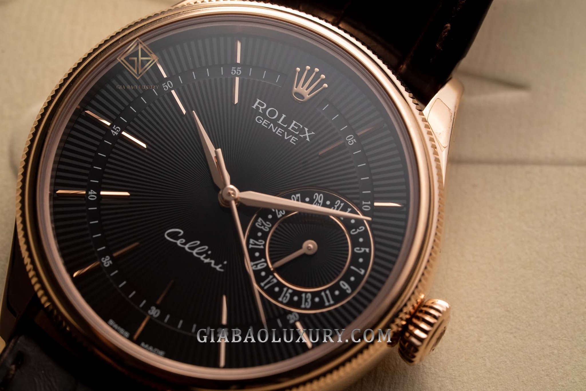 Đồng Hồ Rolex Cellini Date 50515 Mặt Số Đen