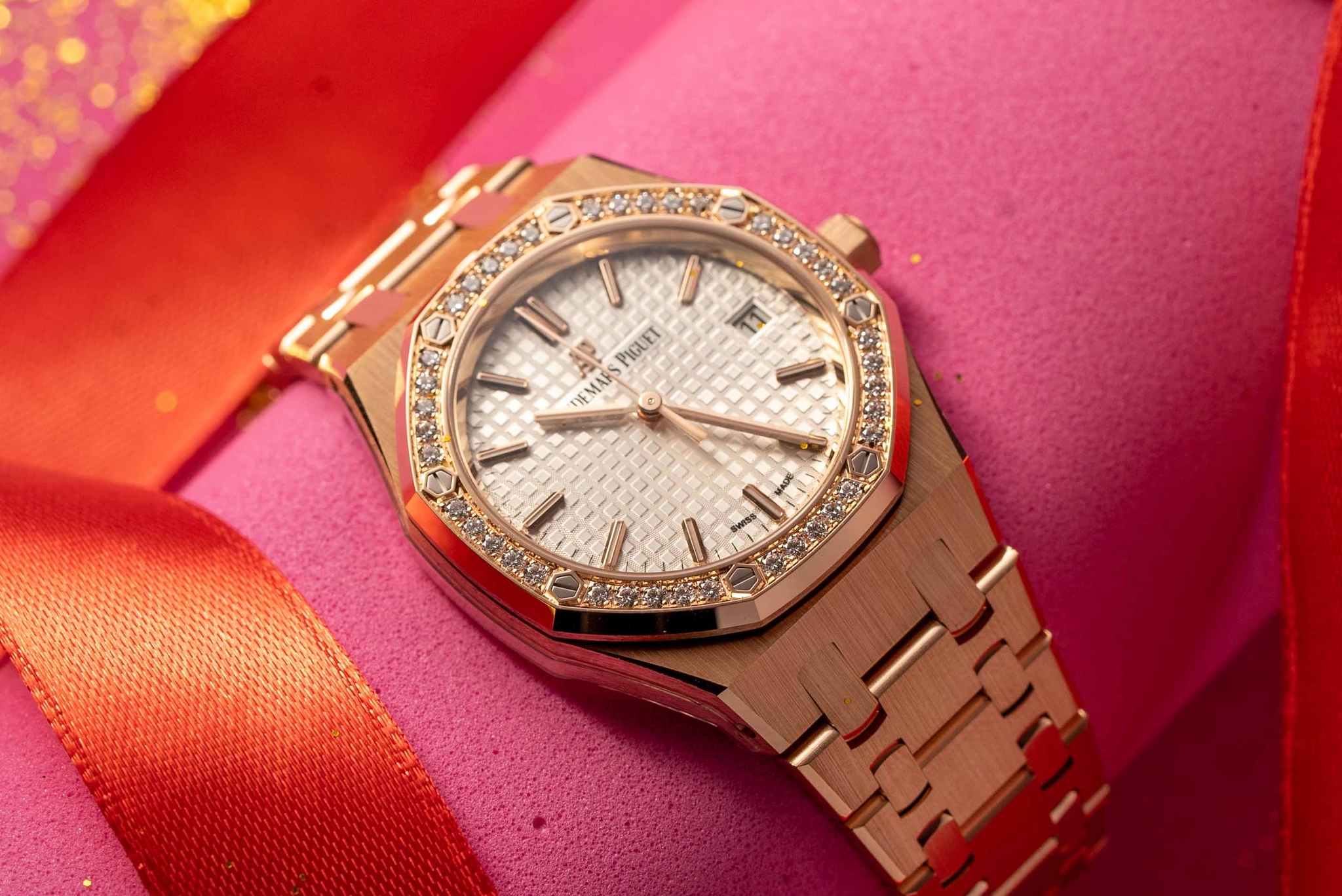 Đồng hồ Royal Oak 77351OR