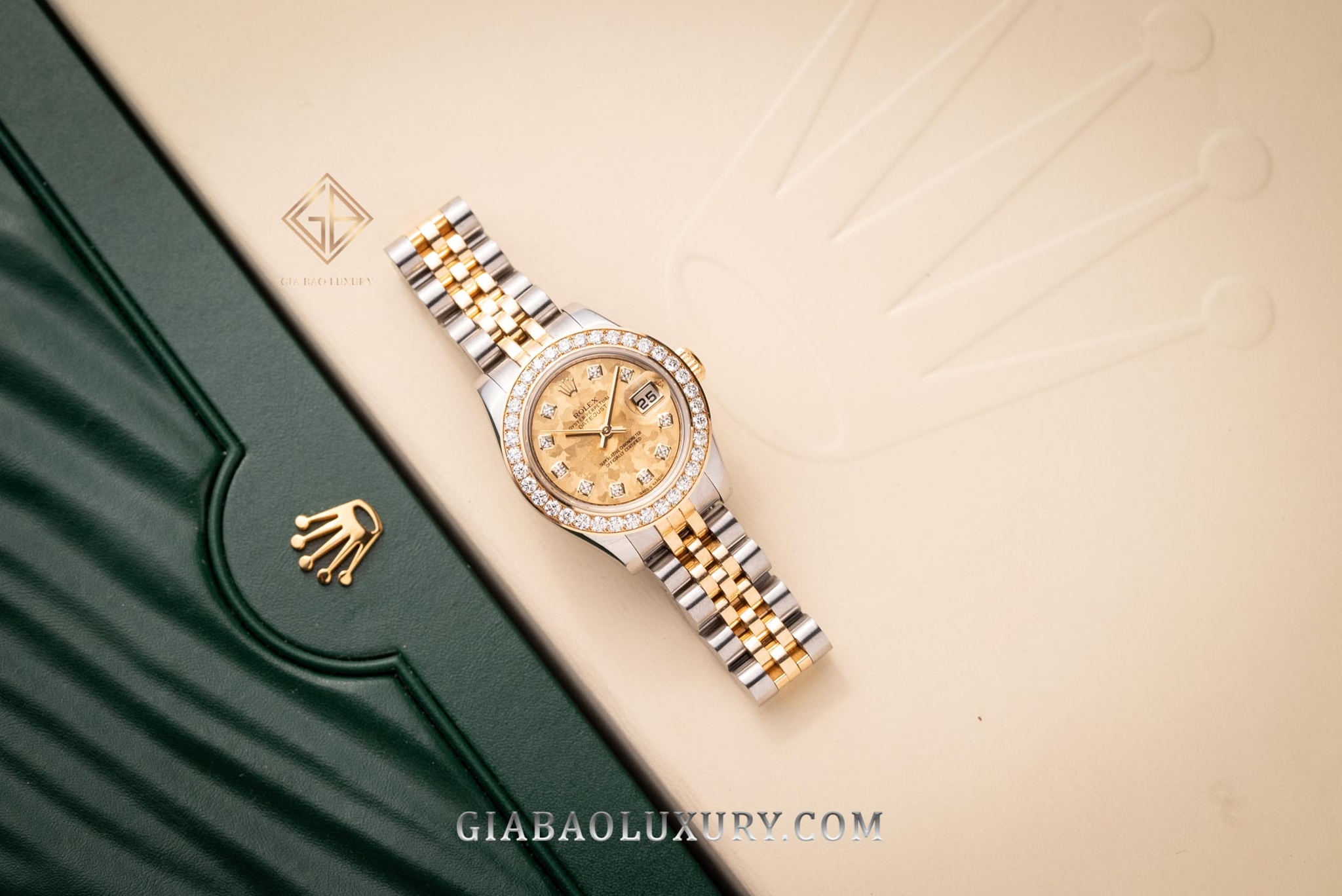 Đồng Hồ Rolex Lady-Datejust 26 179173 Mặt Số Họa Tiết Hoa Vàng Nạm Kim Cương