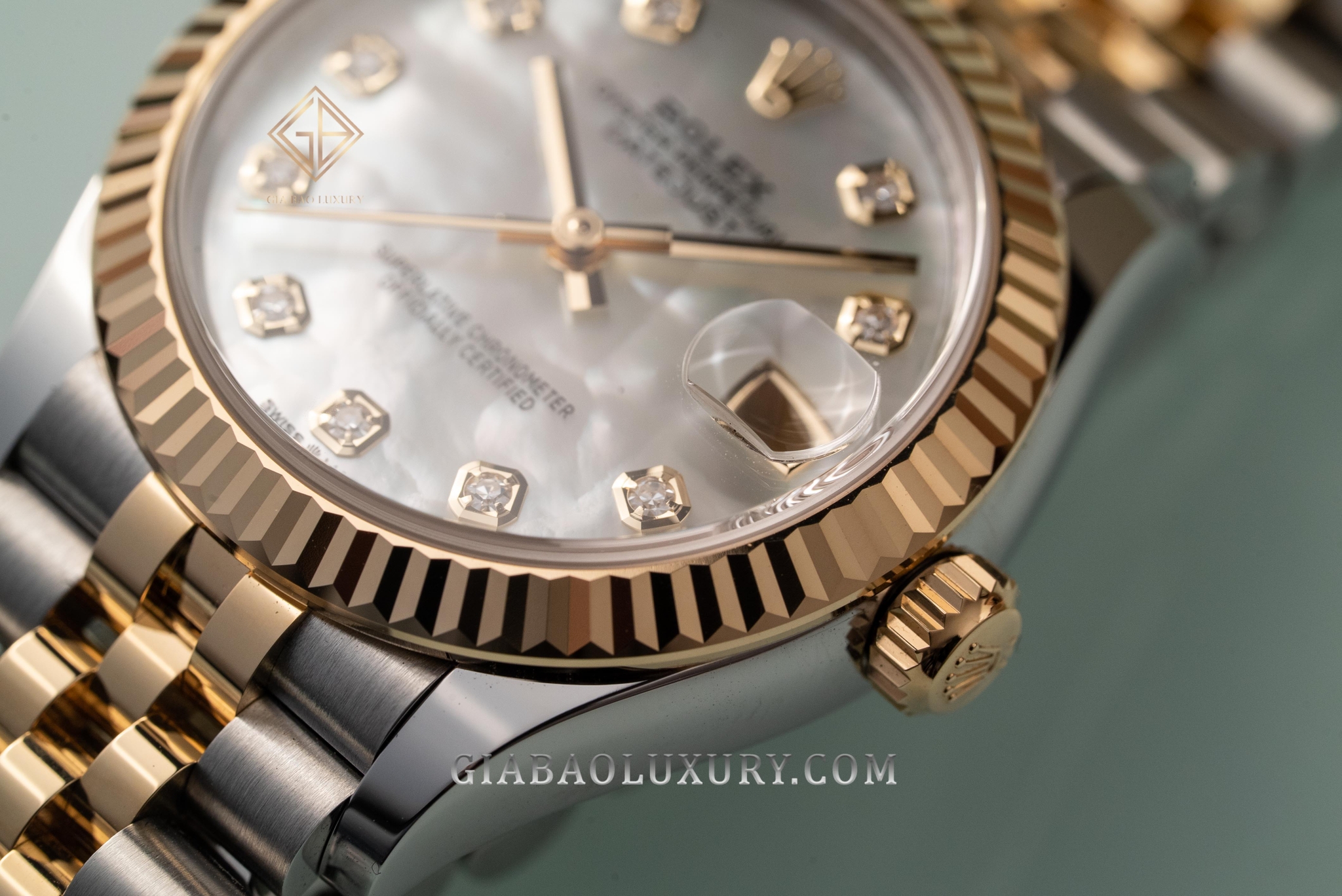 Đồng Hồ Rolex Datejust 31 278273 Mặt Vỏ Trai Trắng