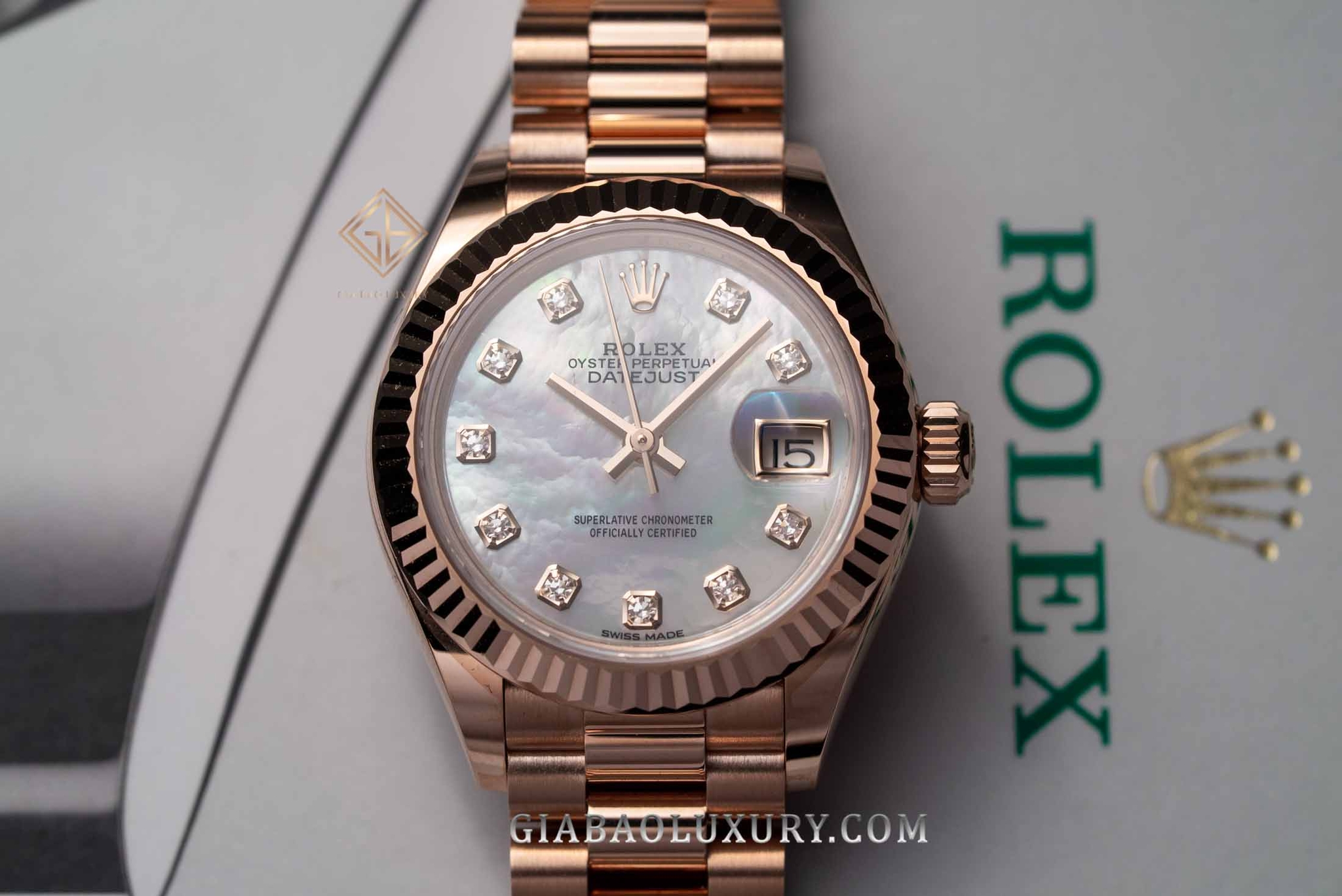 Đồng hồ Rolex Lady-Datejust 279175 Mặt Số Vỏ Trai Dây Đeo President