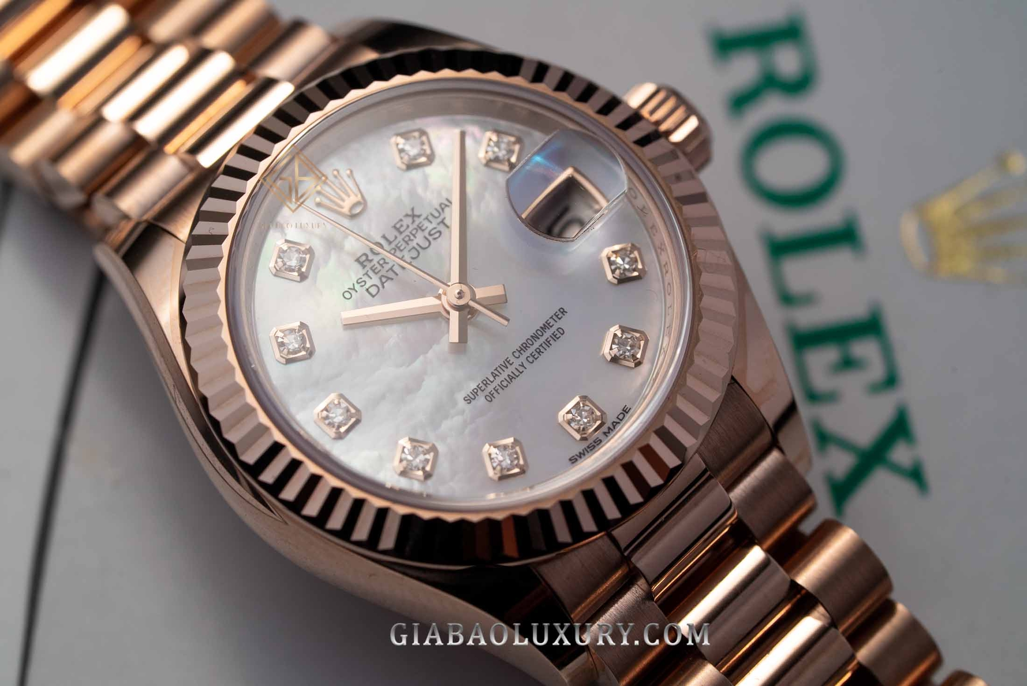 Đồng hồ Rolex Lady-Datejust 279175 Mặt Số Vỏ Trai Dây Đeo President