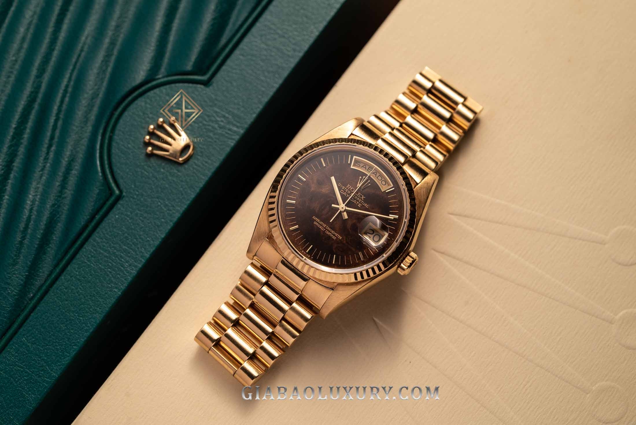 Đồng hồ Rolex Day-Date 36 18038 Mặt Số Gỗ Burr