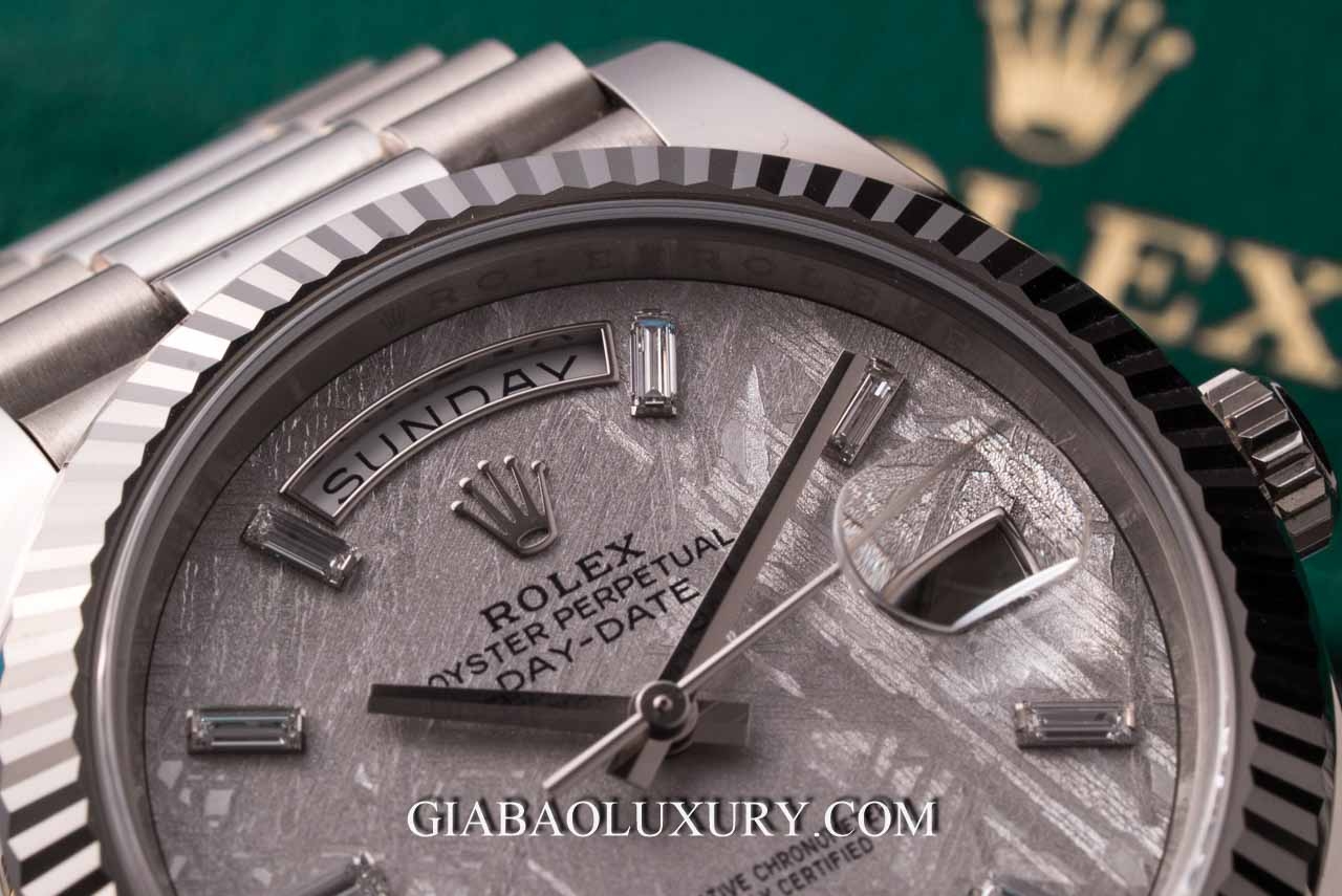 Đồng hồ Rolex Day-Date 228239-0055 Mặt Số Đá Thiên Thạch