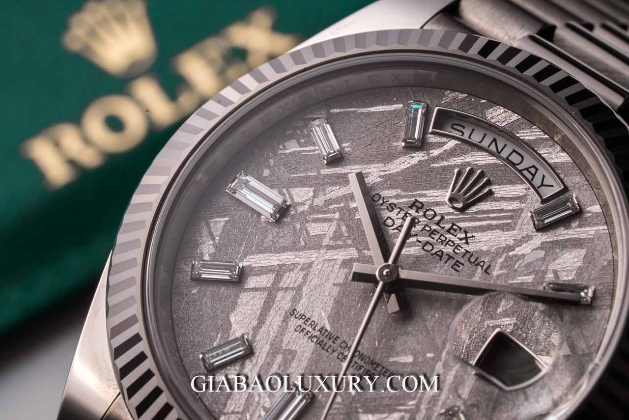 Đồng hồ Rolex Day-Date 228239-0055 Mặt Số Đá Thiên Thạch